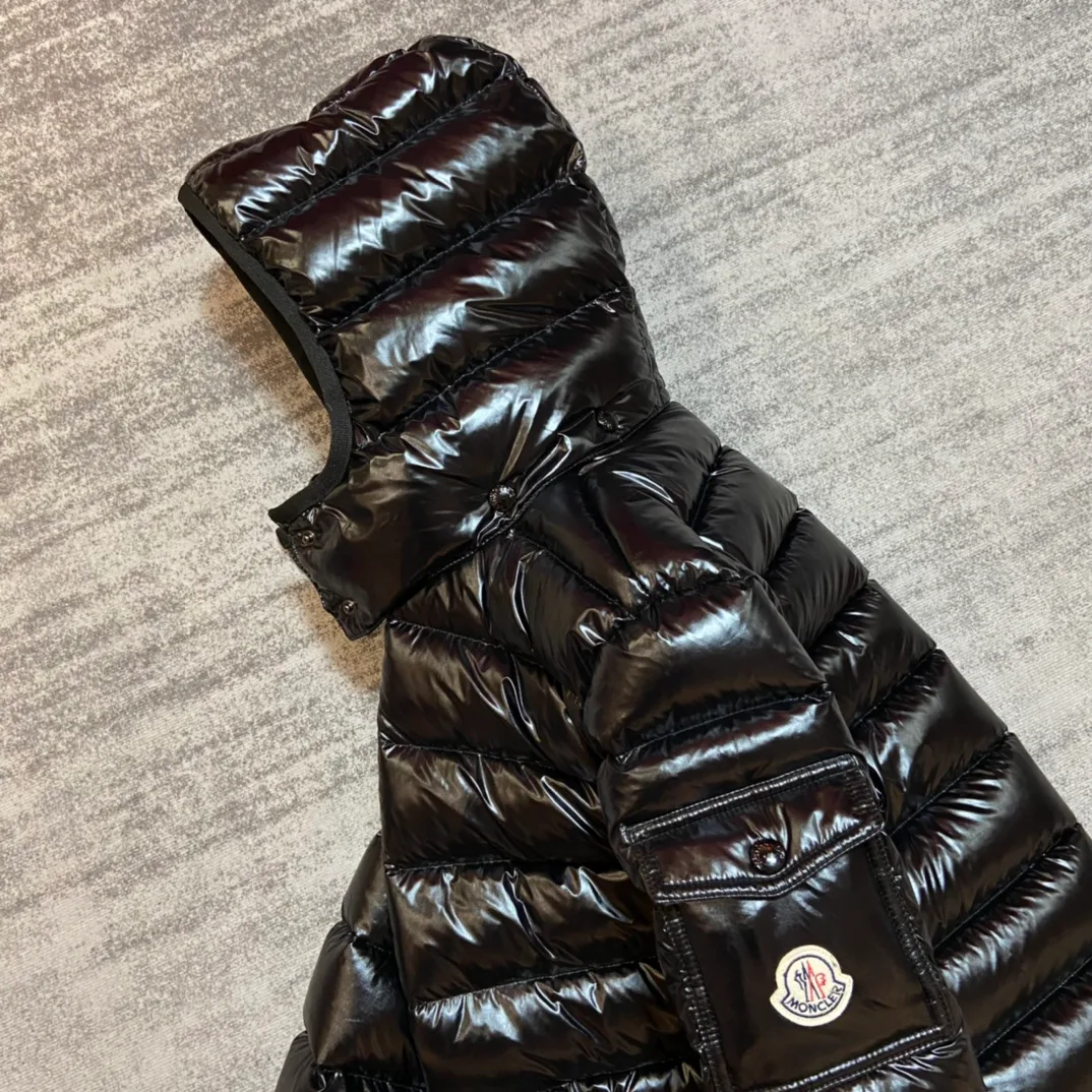 Куртки И Пуховики Женские Moncler 18884048