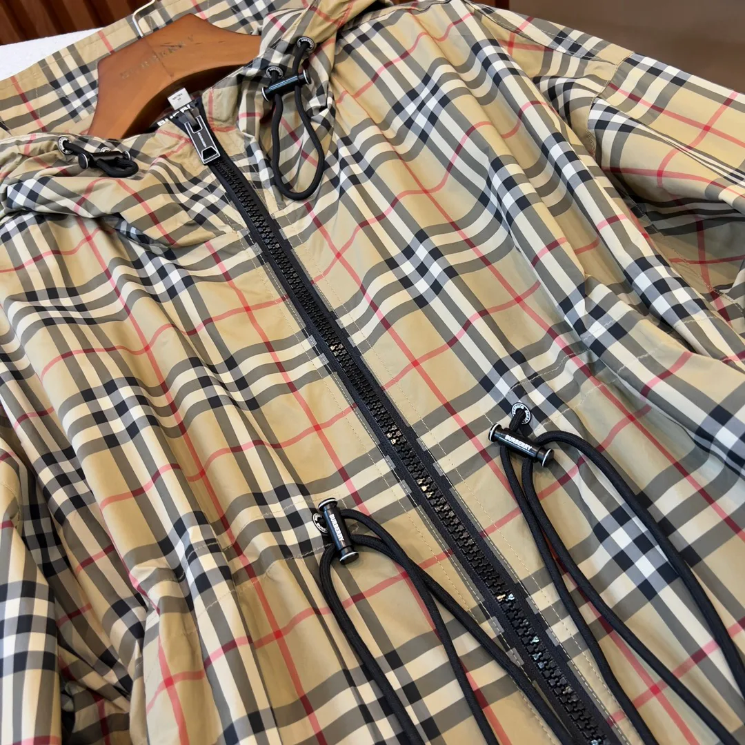 Куртки И Пуховики Женские Burberry 14841262
