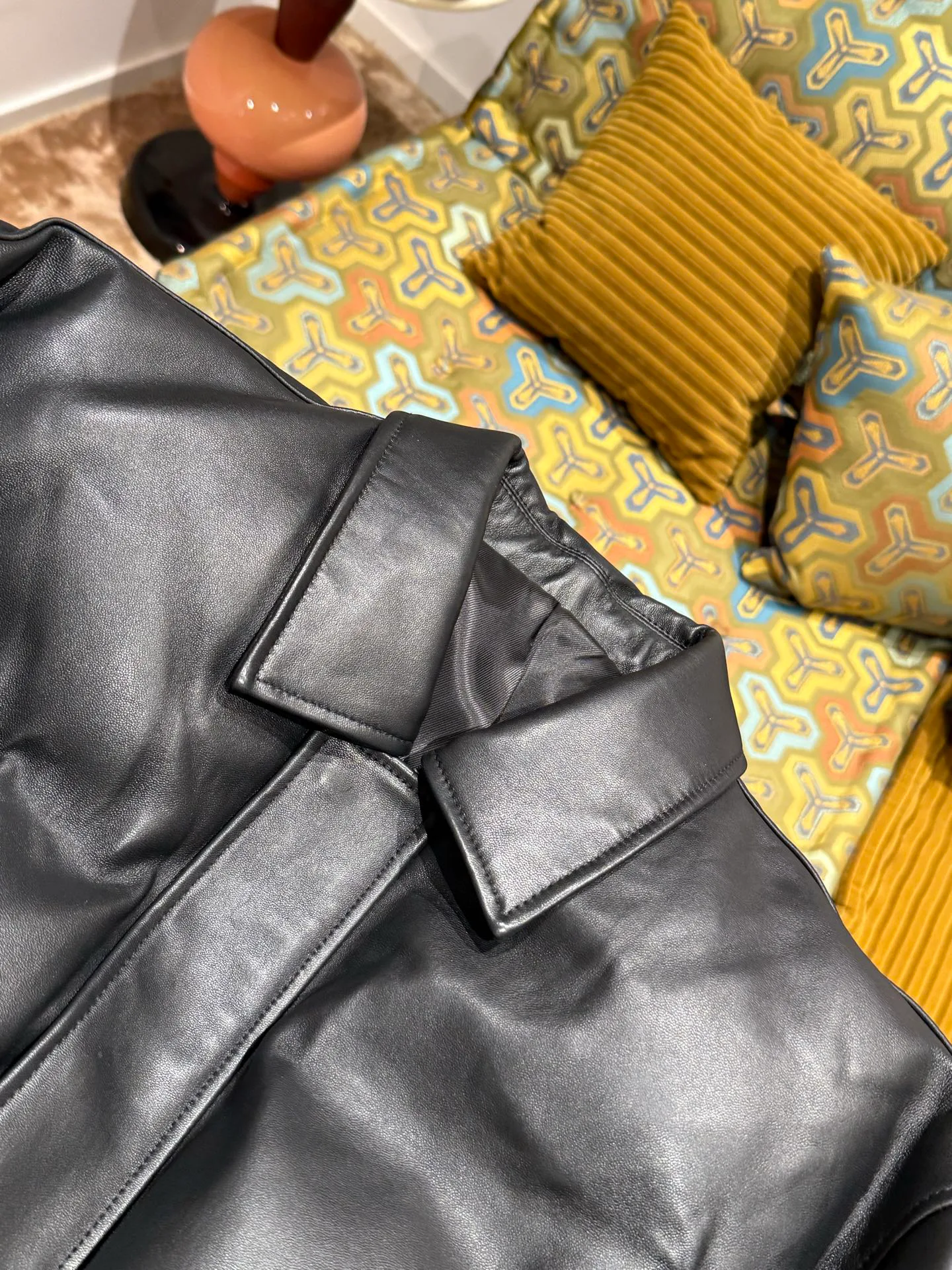 Кожаные Куртки И Дублёнки Мужские Saint Laurent 715784