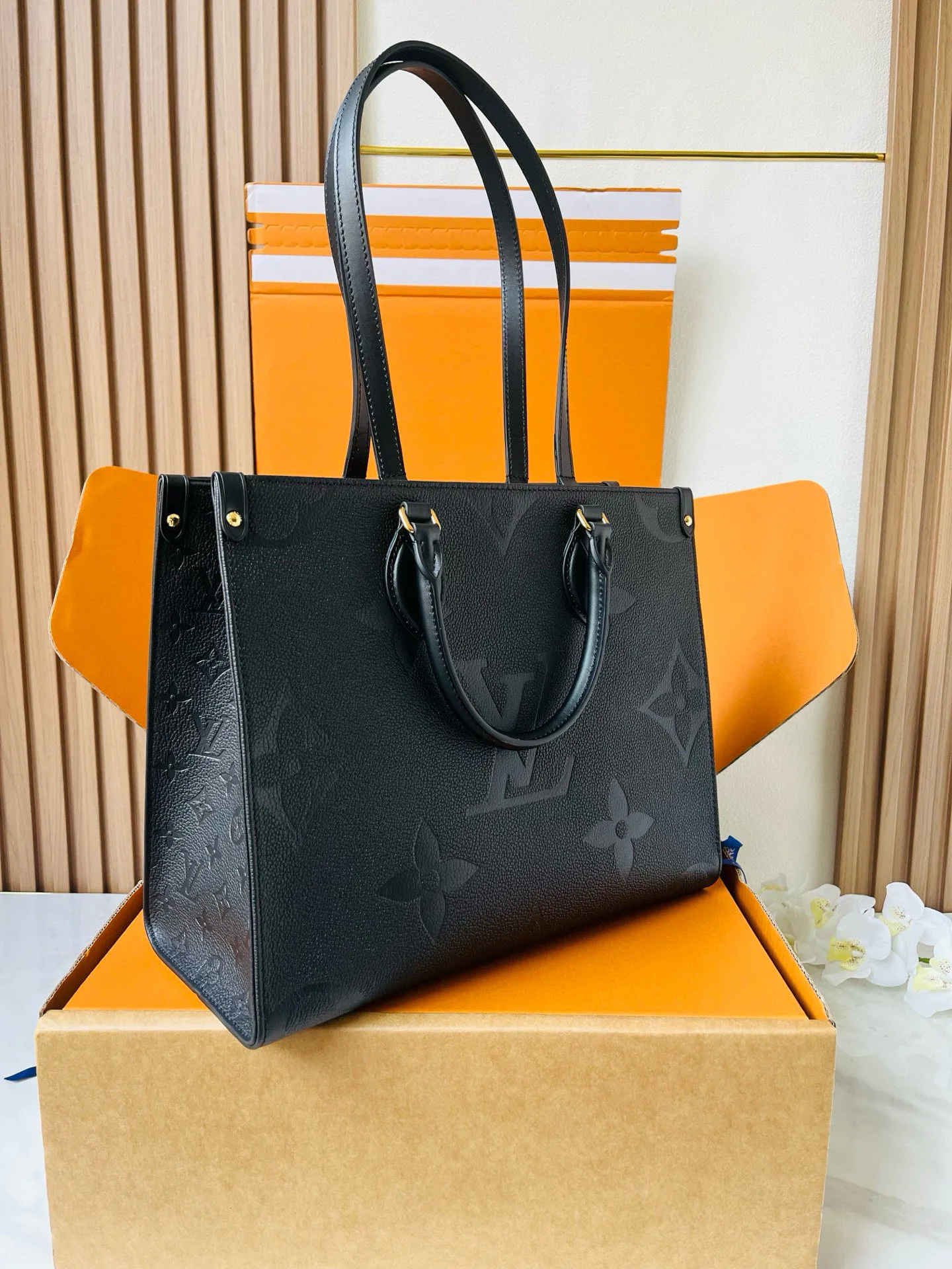 Классические Сумки Женские Louis Vuitton 12569321