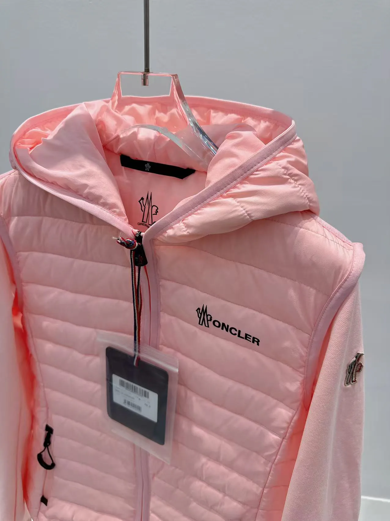 Куртки И Пуховики Женские Moncler 17380476