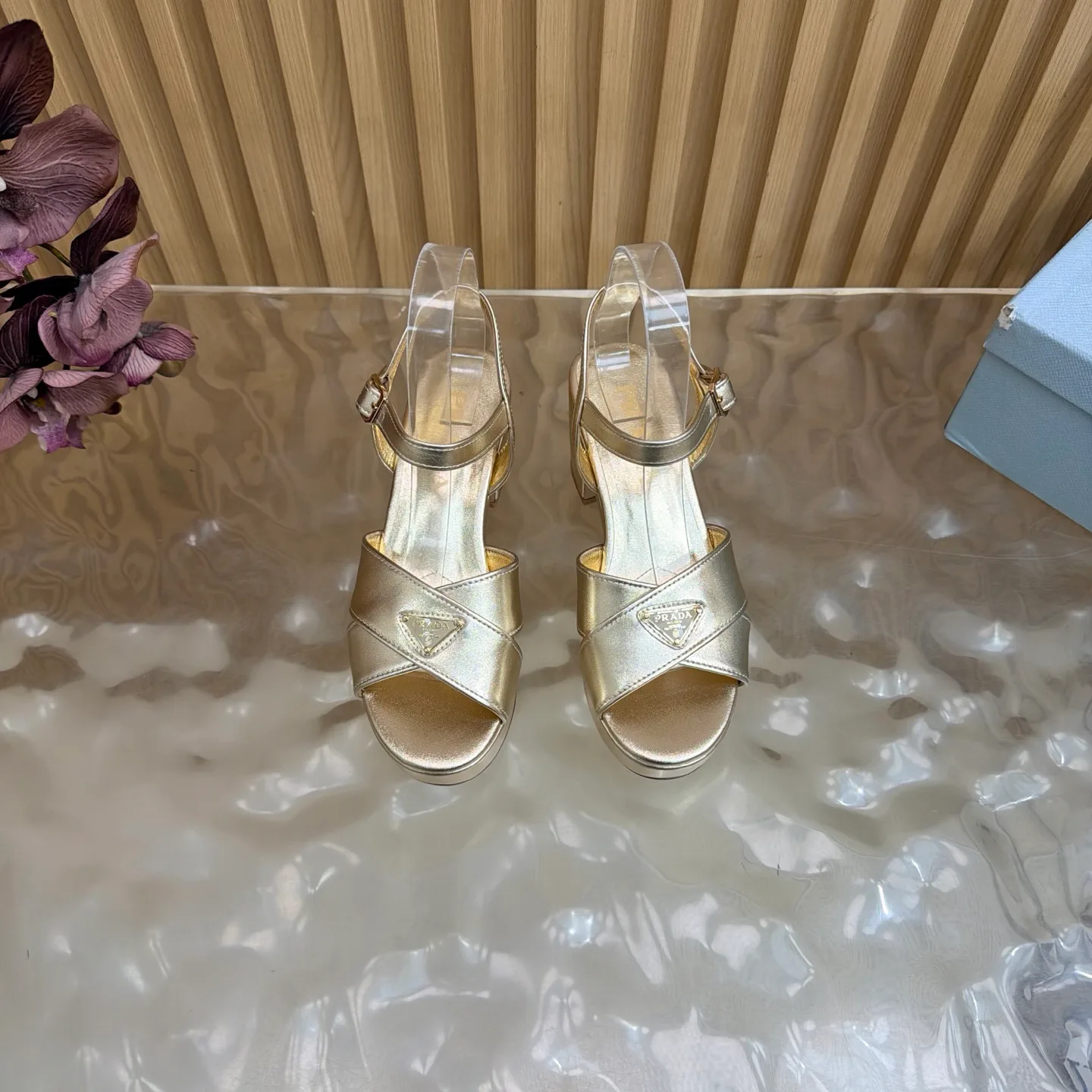 Босоножки Женские Prada 18170305
