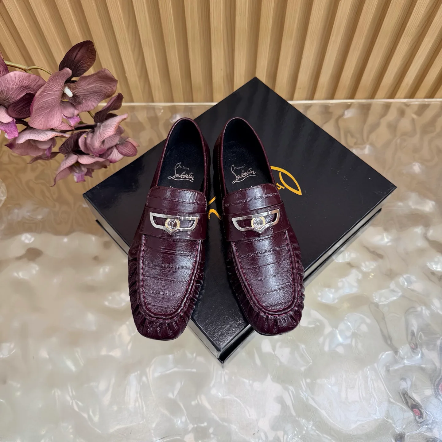 Лоферы И Мокасины Женские Christian Louboutin 18190138