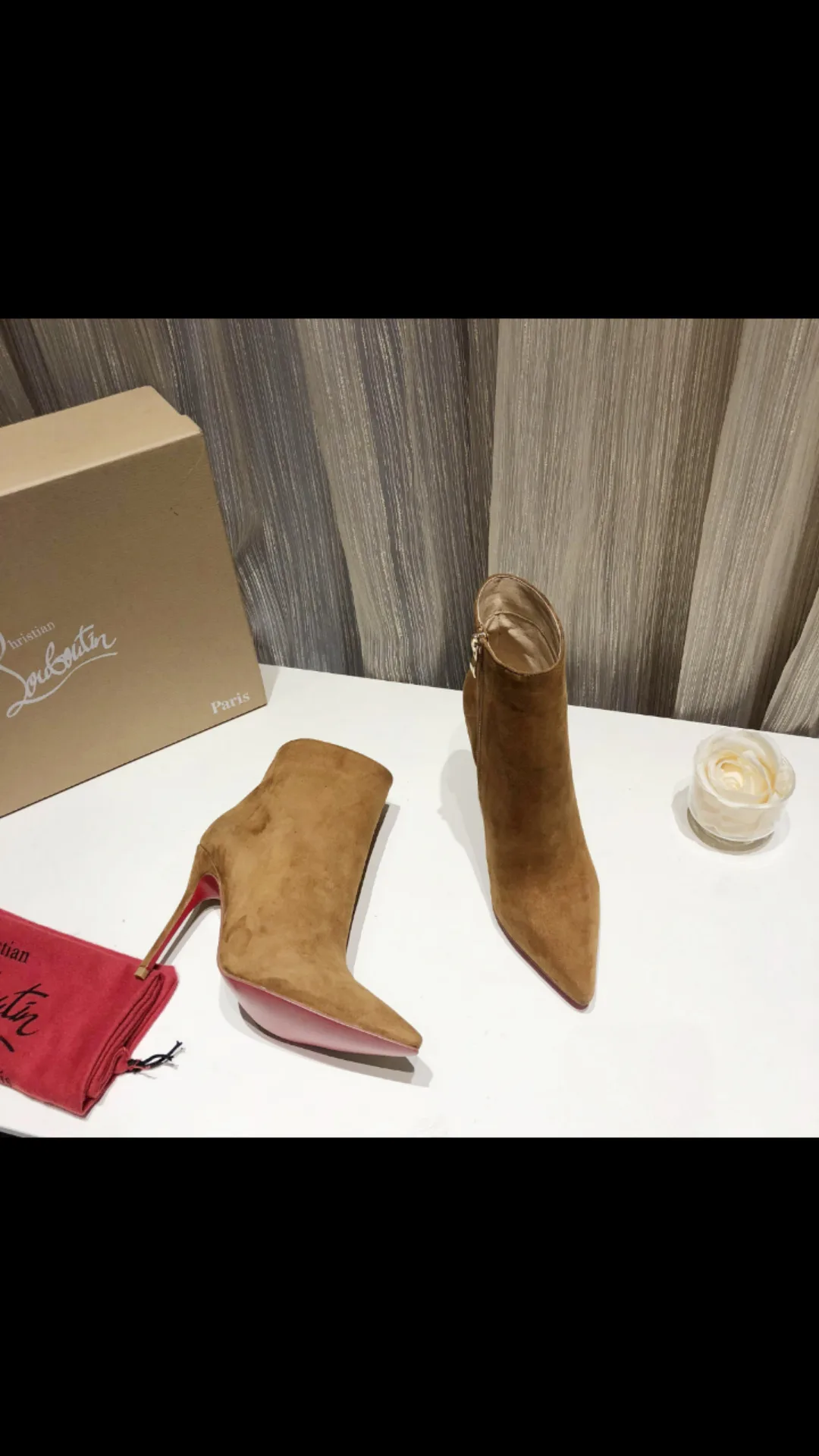 Ботильоны Женские Christian Louboutin 18616609