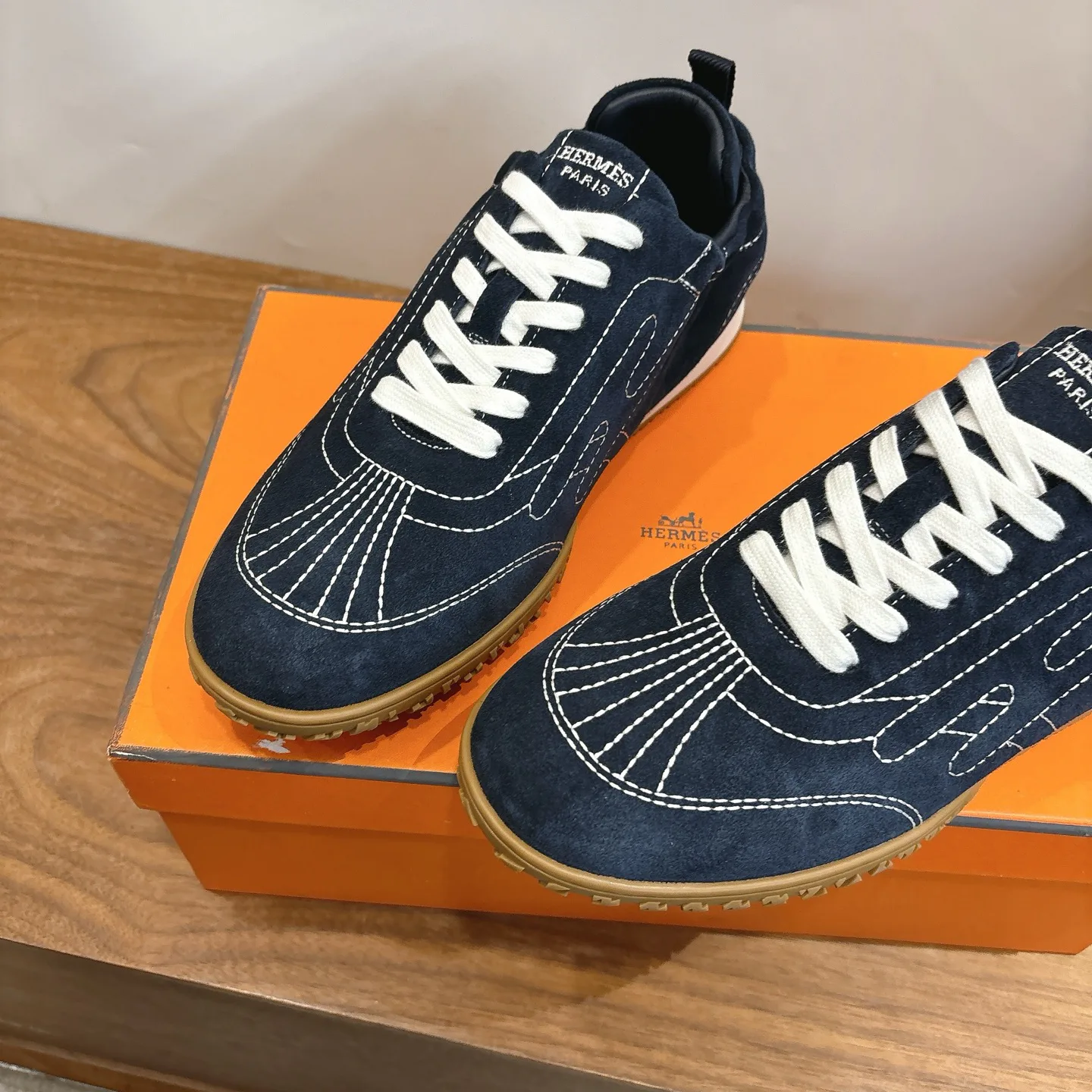 Кроссовки Женские Hermes 11891954