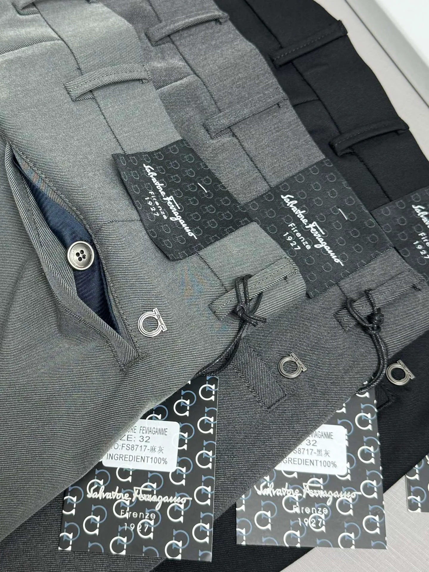 Брюки Мужские Salvatore Ferragamo 11755749