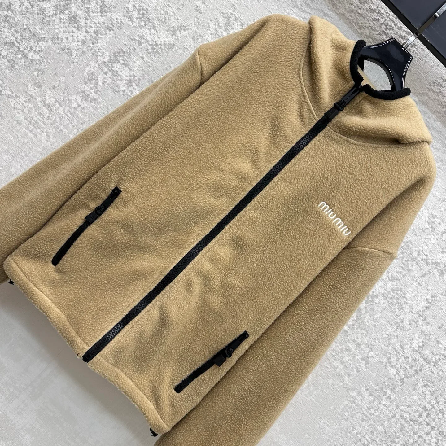 Куртки И Пуховики Женские Miu Miu 18529697