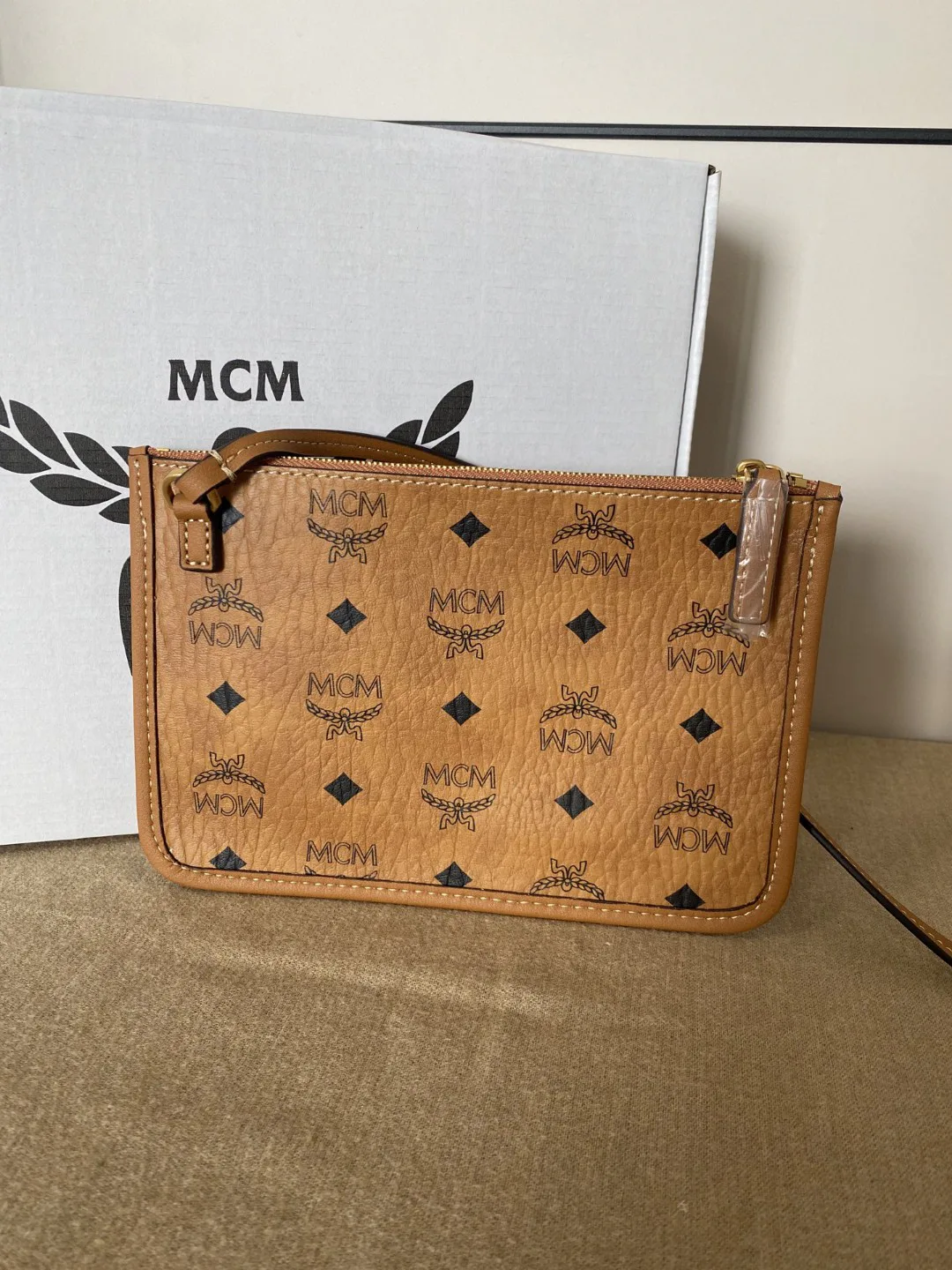 Классические Сумки Женские Mcm 14334770