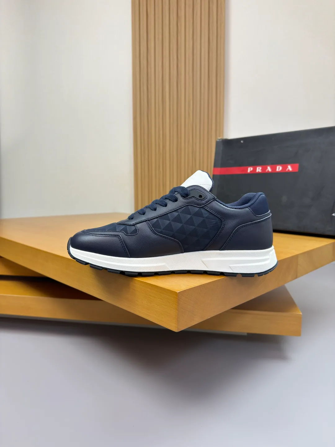 Кроссовки Мужские Prada 183927