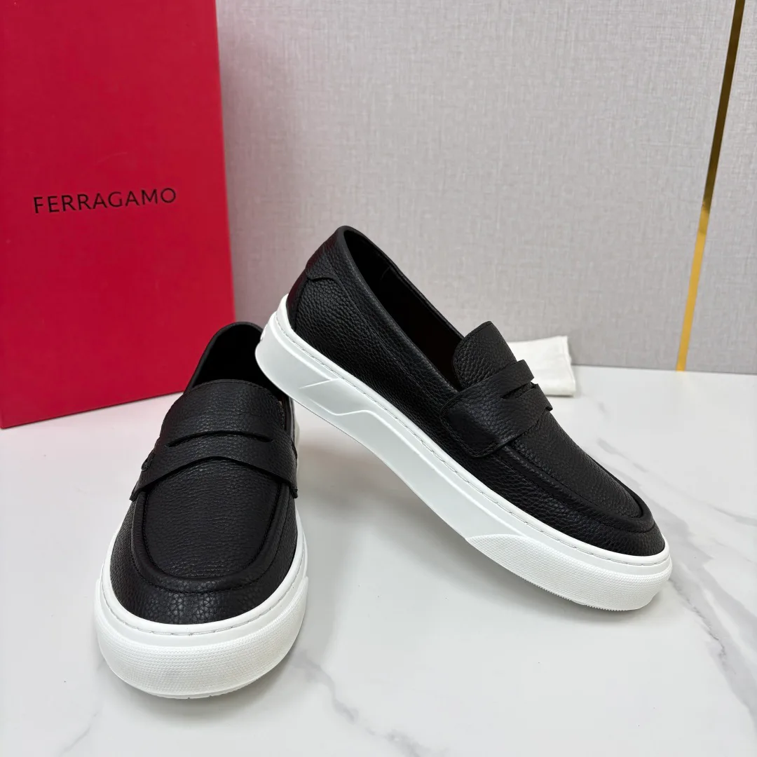 Лоферы И Мокасины Женские Salvatore Ferragamo 17936407