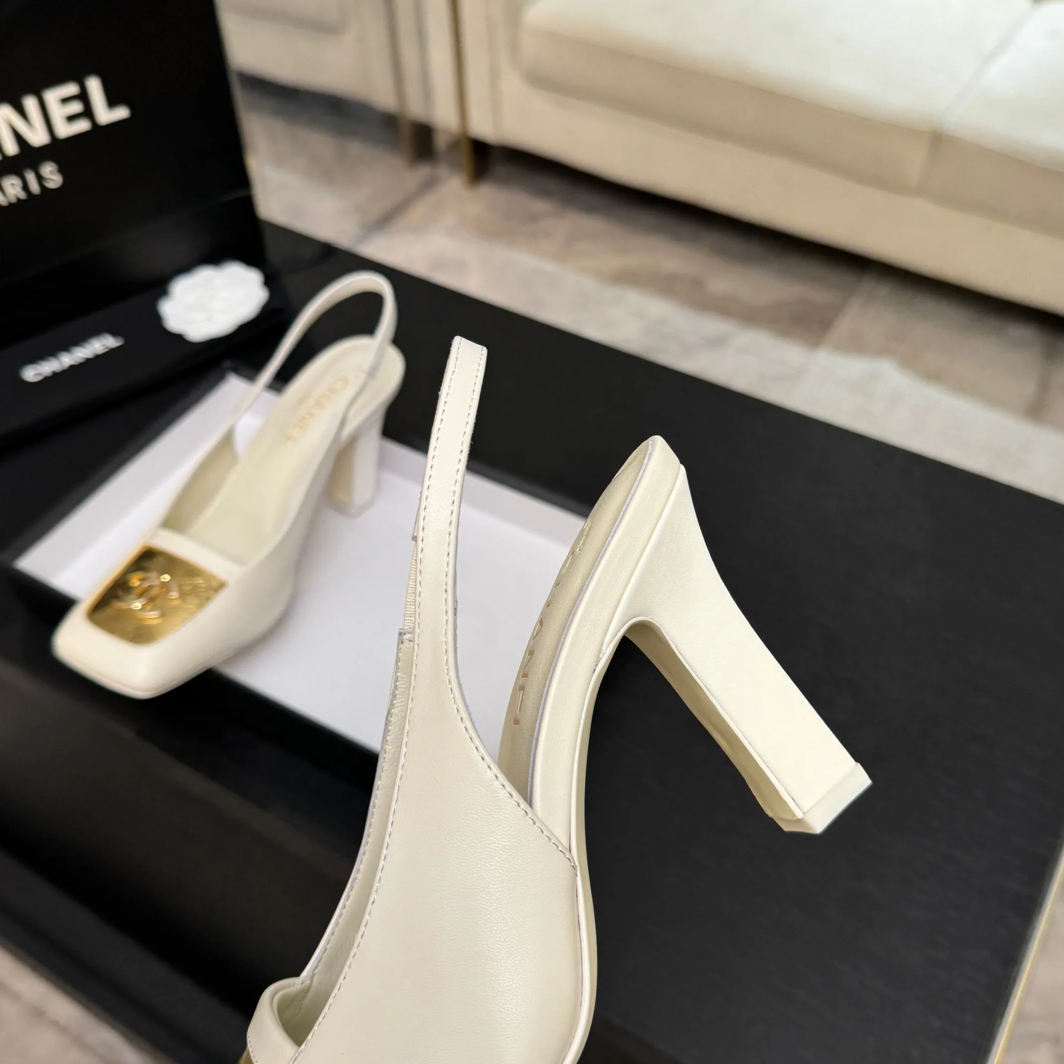 Босоножки Женские Chanel 18851231