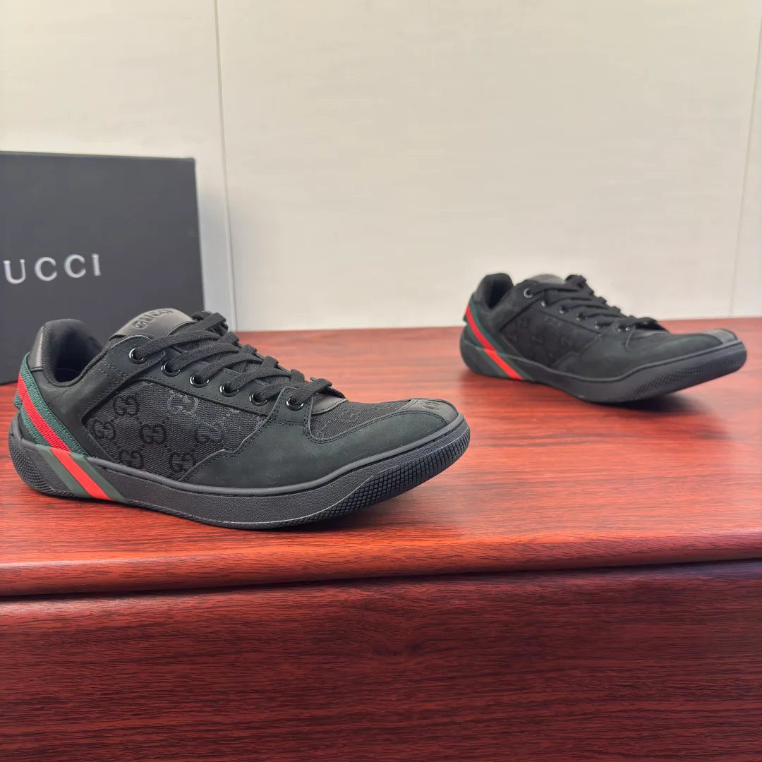 Кроссовки Женские Gucci 19131797