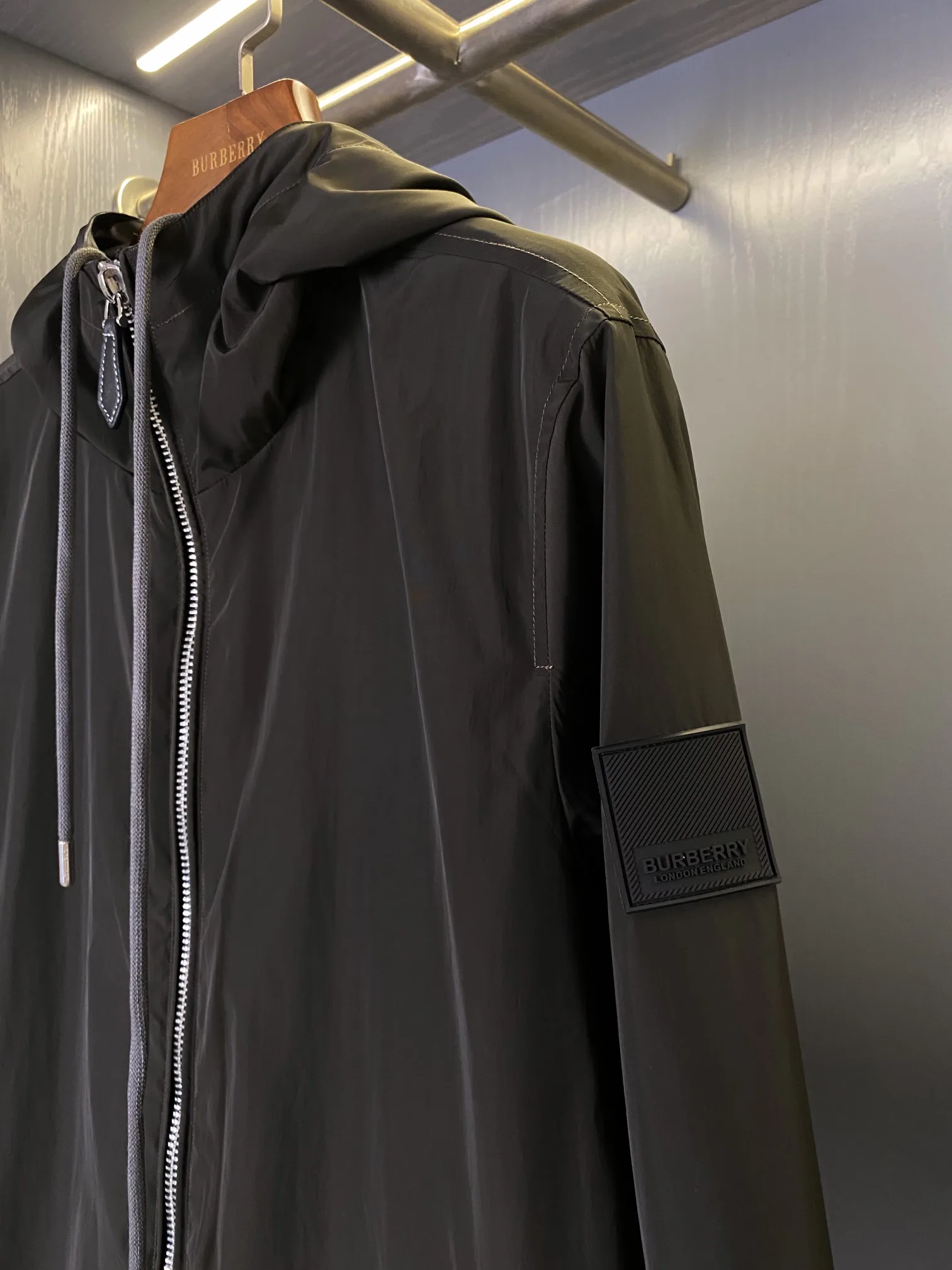 Куртки И Пуховики Мужские Burberry 13432910