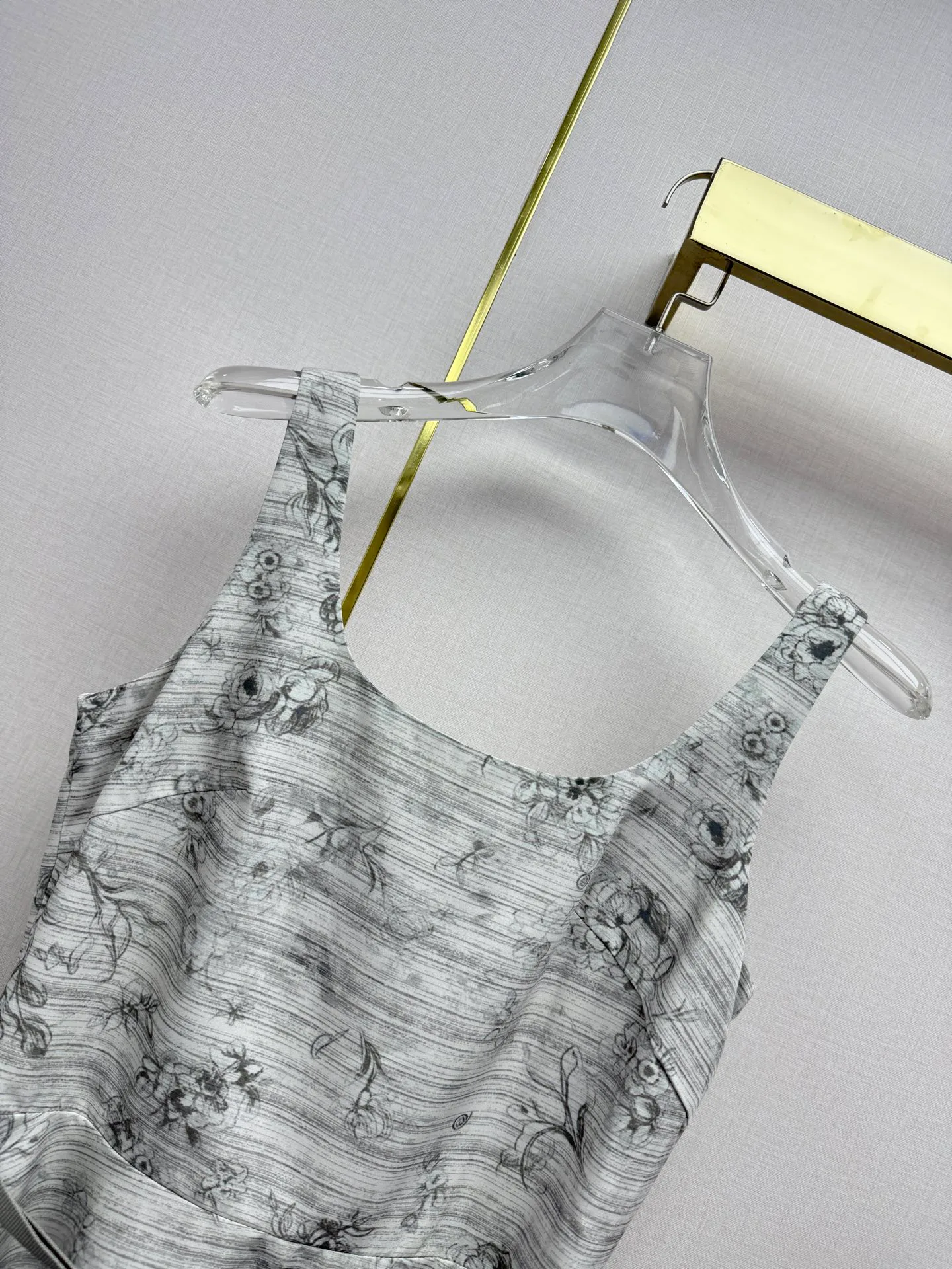 Платья Женские Christian Dior 11541153