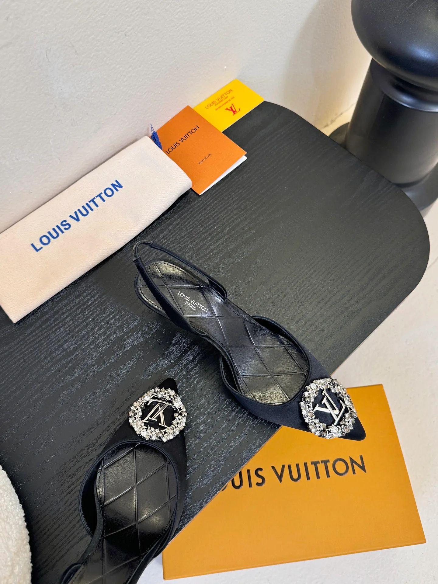 Туфли Женские Louis Vuitton 3495974