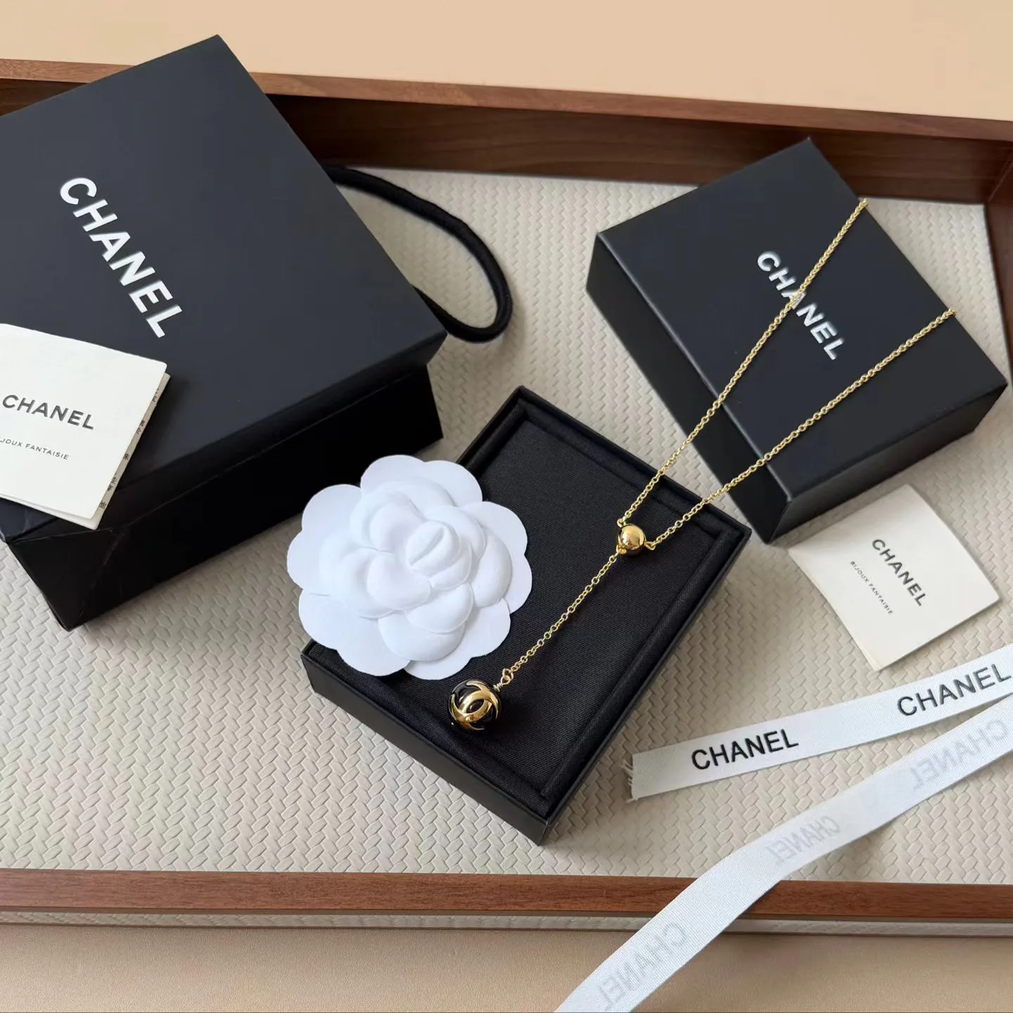 Бижутерия Chanel 18122946