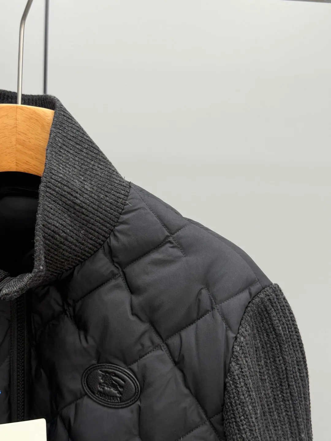 Куртки И Пуховики Женские Burberry 18512972