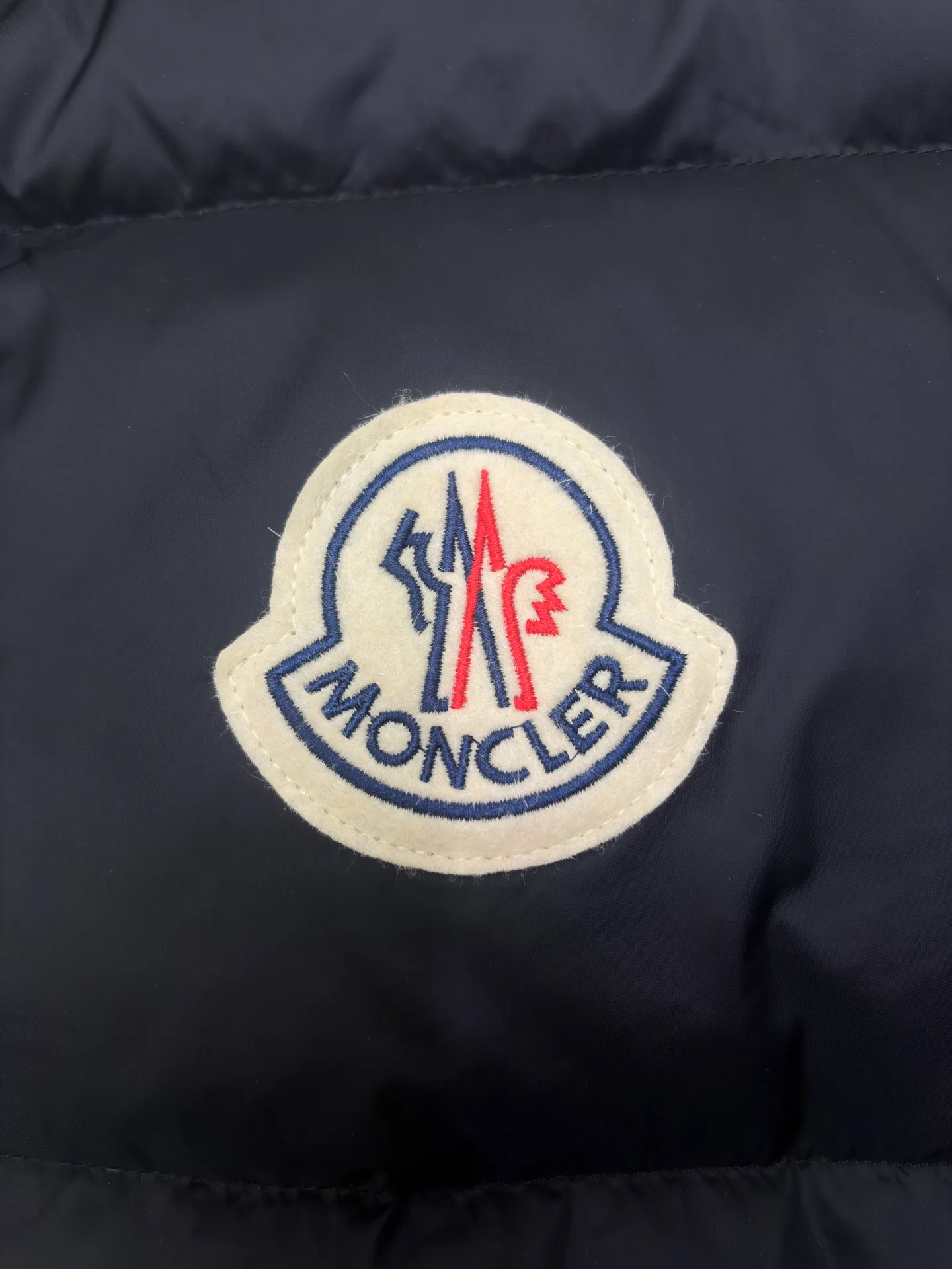 Куртки И Пуховики Женские Moncler 17568687