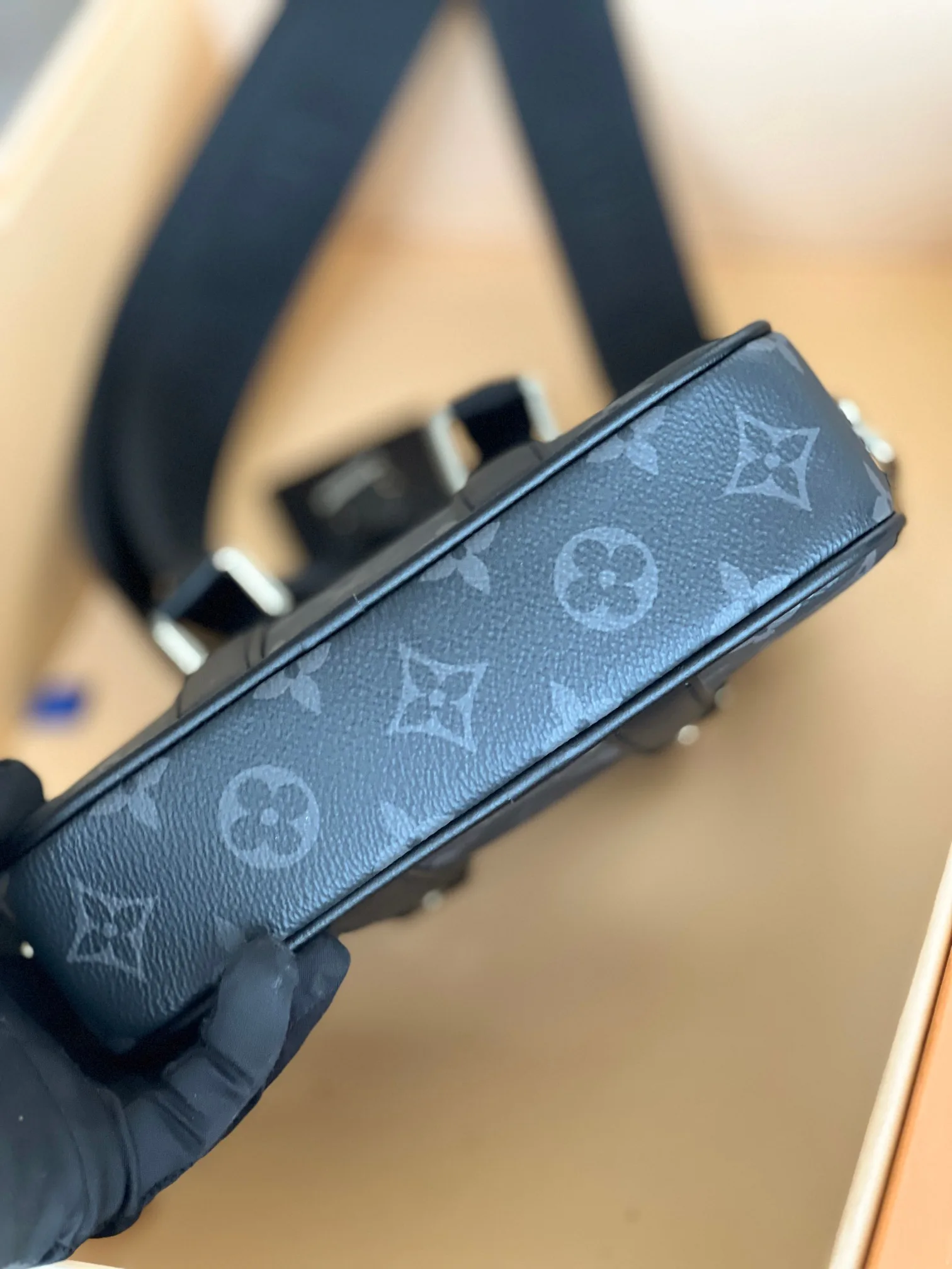 Сумки На Ремне Женские Louis Vuitton 8143