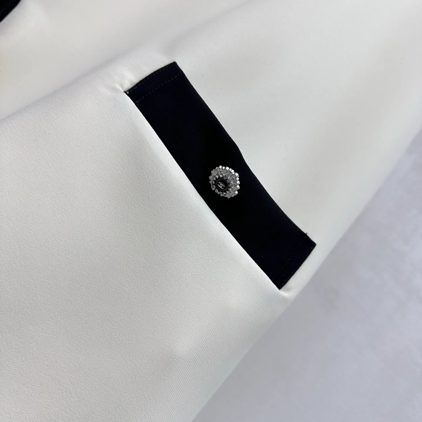 Платья Женские Chanel 13155583