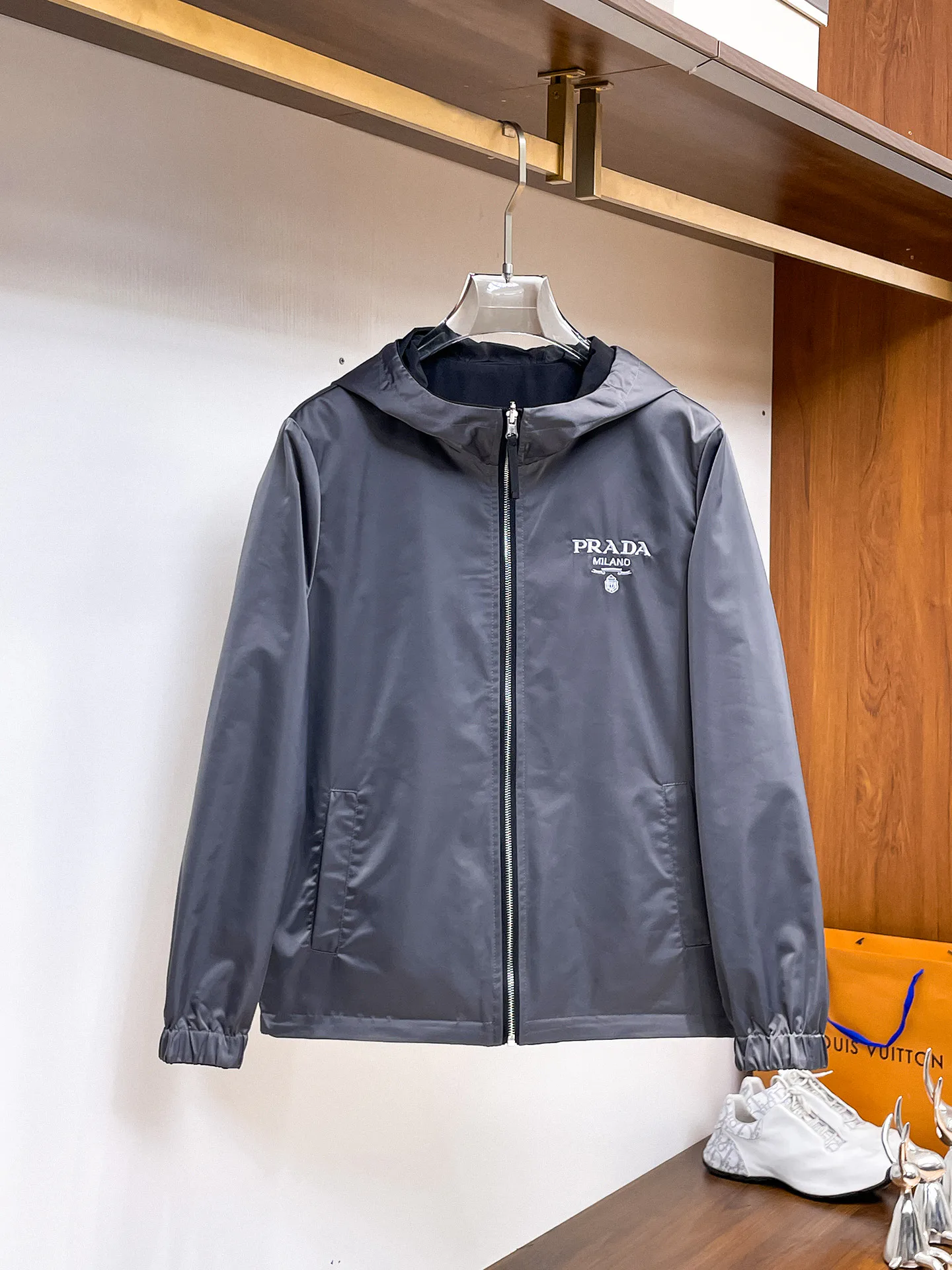 Куртки И Пуховики Мужские Prada 18197235