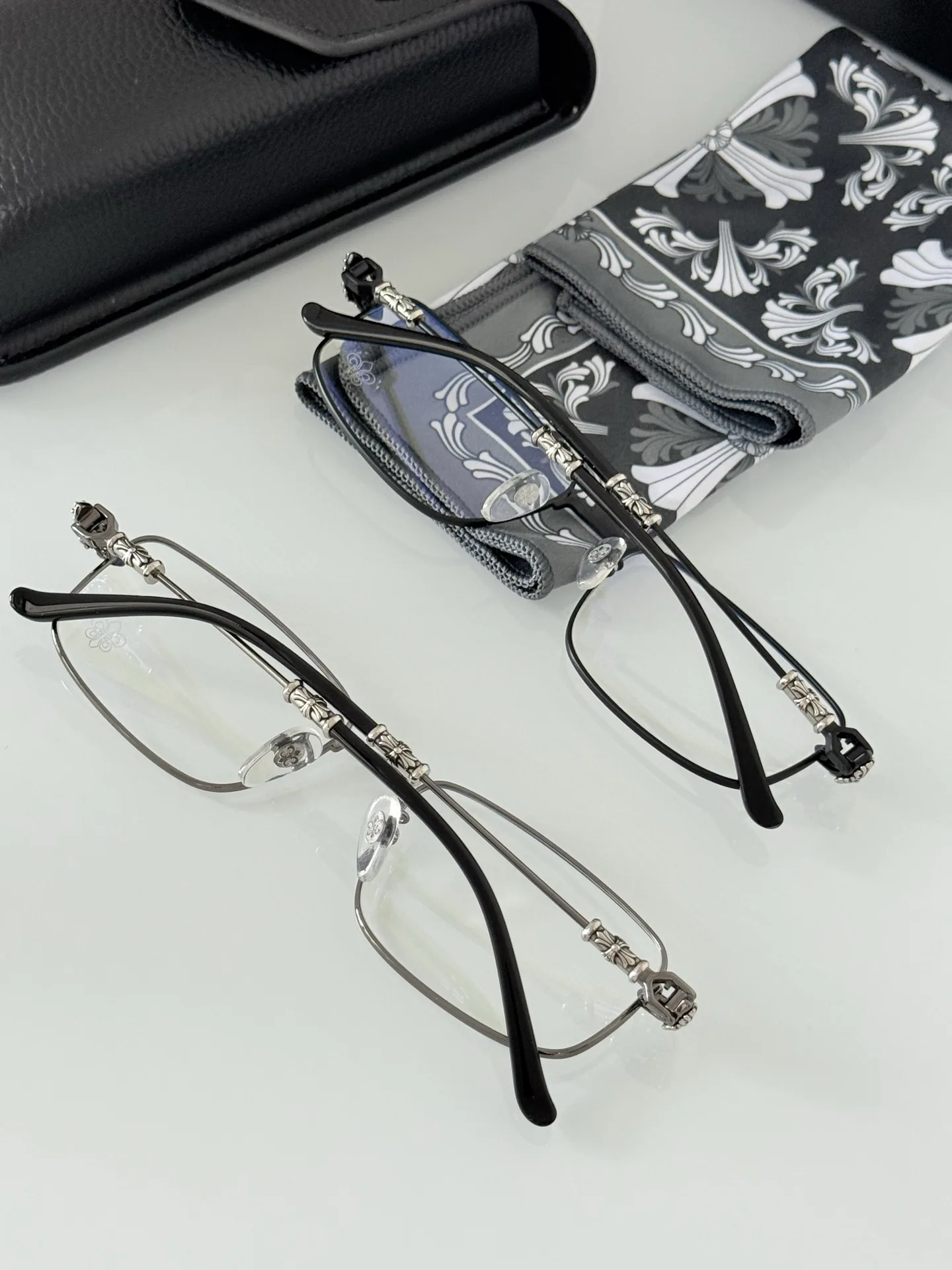 Очки Chrome Hearts 465723