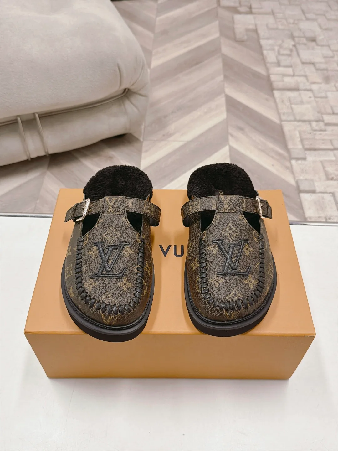 Мюли И Сабо Женские Louis Vuitton 18366821