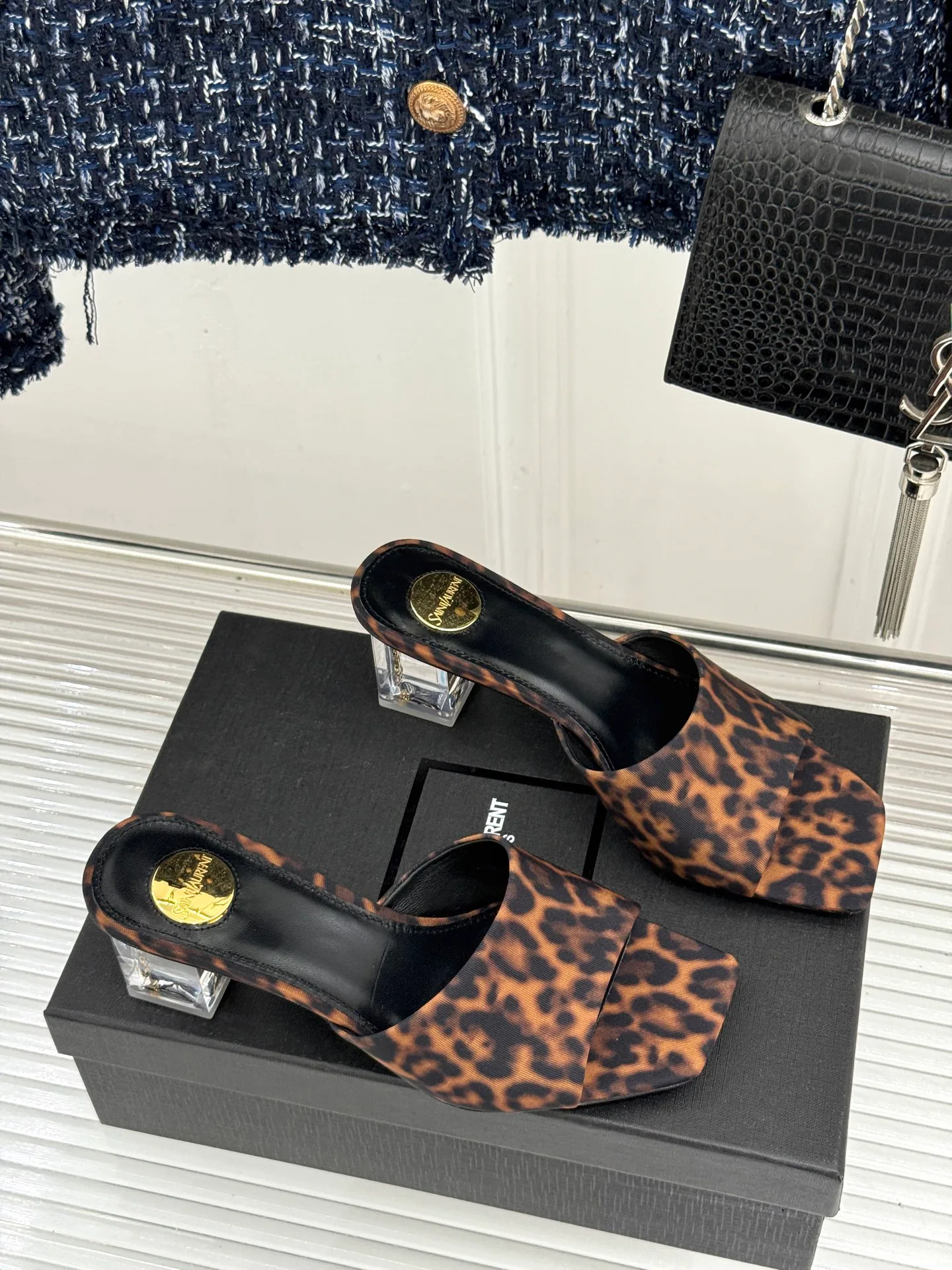 Босоножки Женские Saint Laurent 17024883