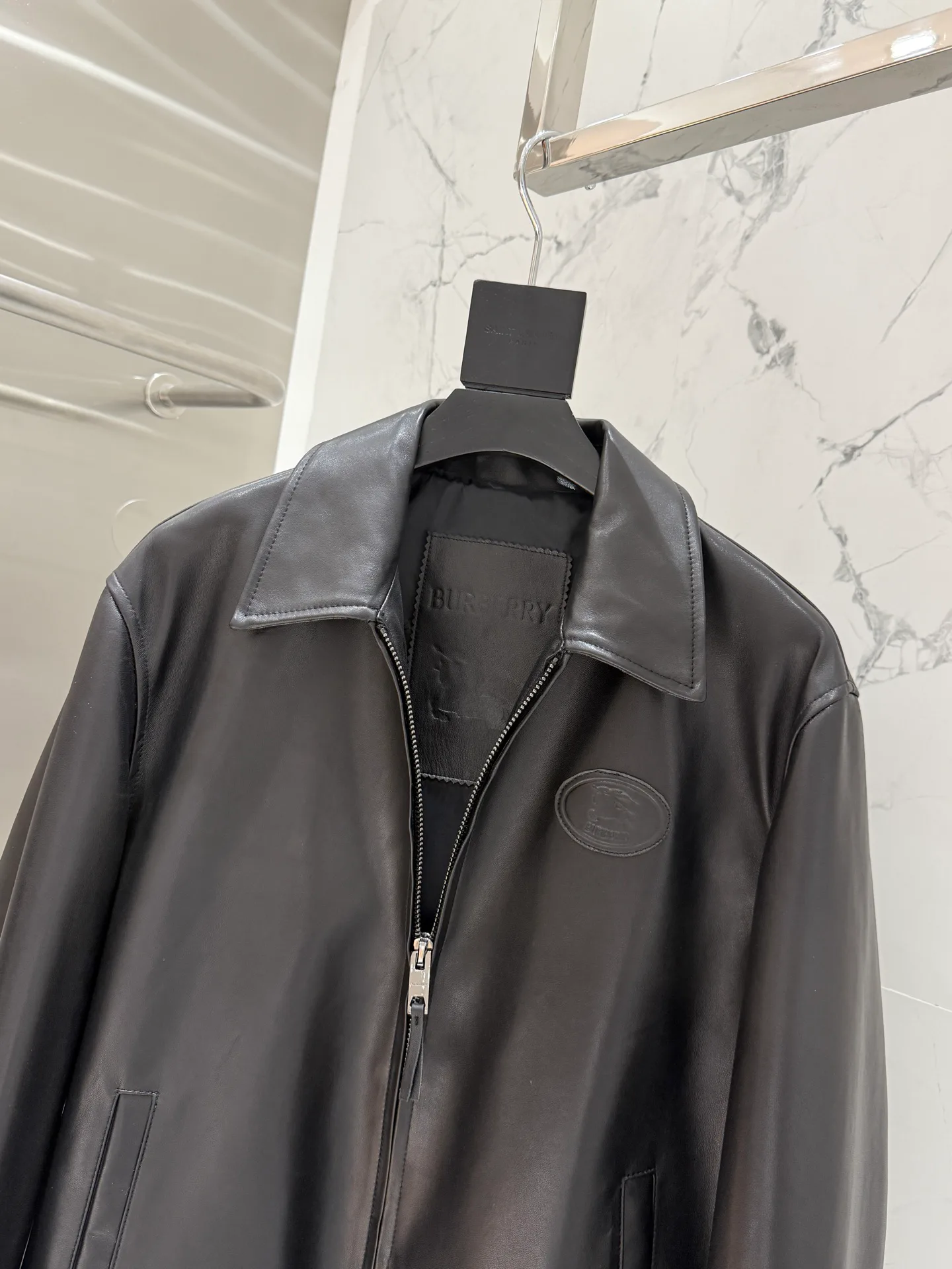 Кожаные Куртки И Дублёнки Женские Burberry 19364370