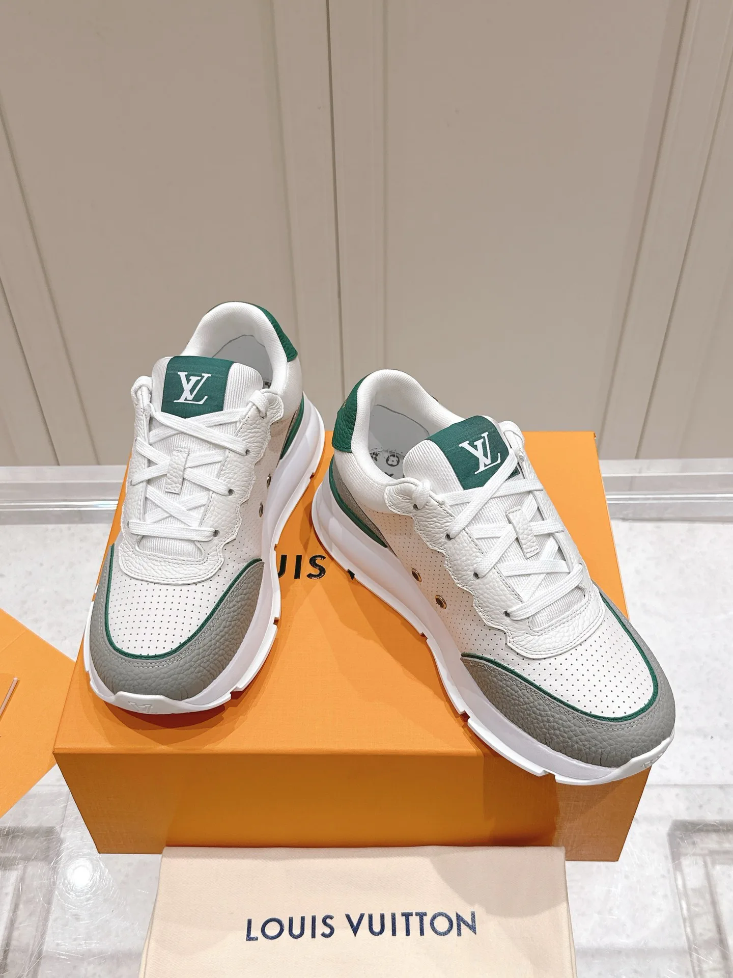 Кроссовки Мужские Louis Vuitton 170207