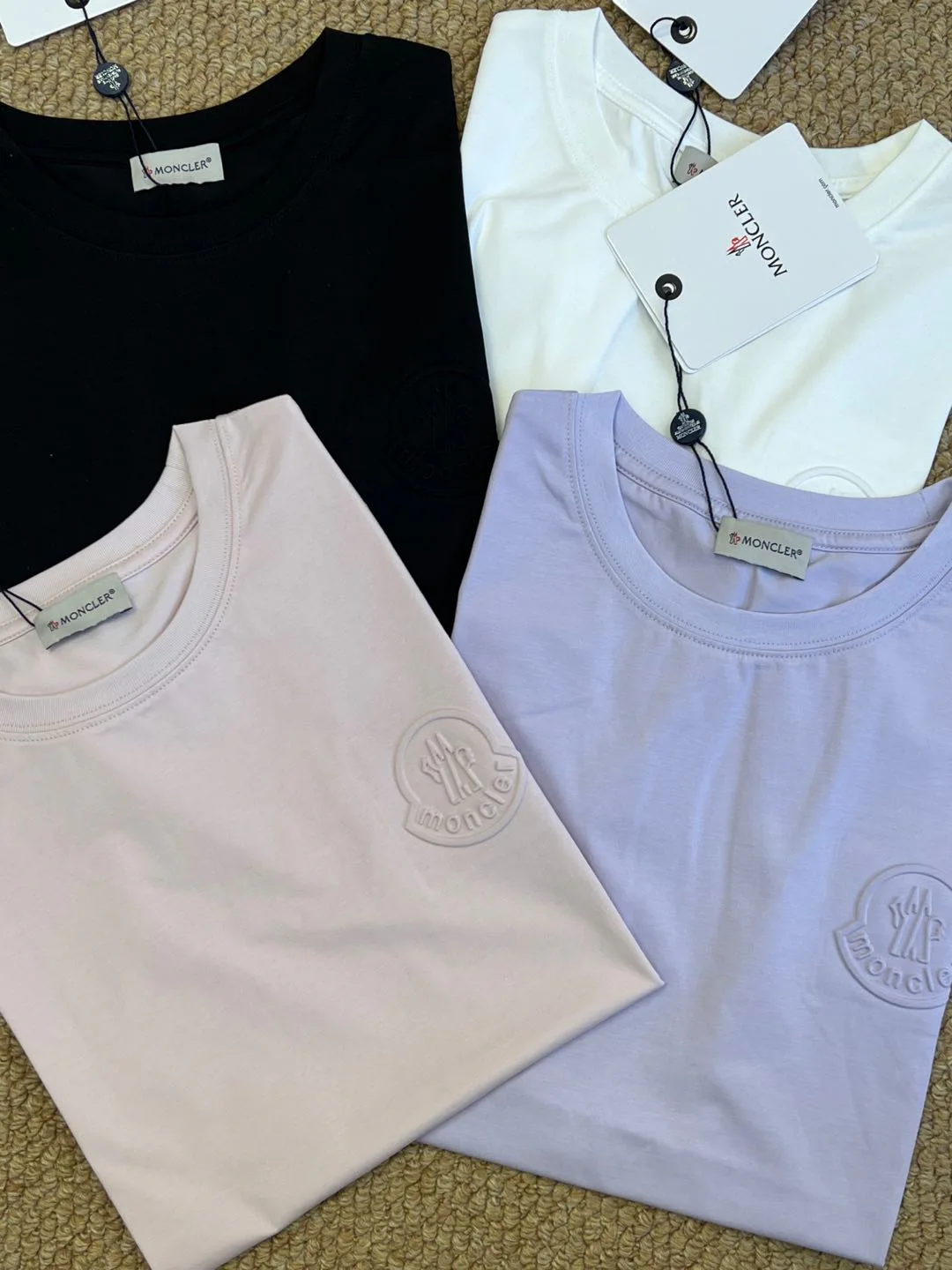 Футболки Женские Moncler 10274437