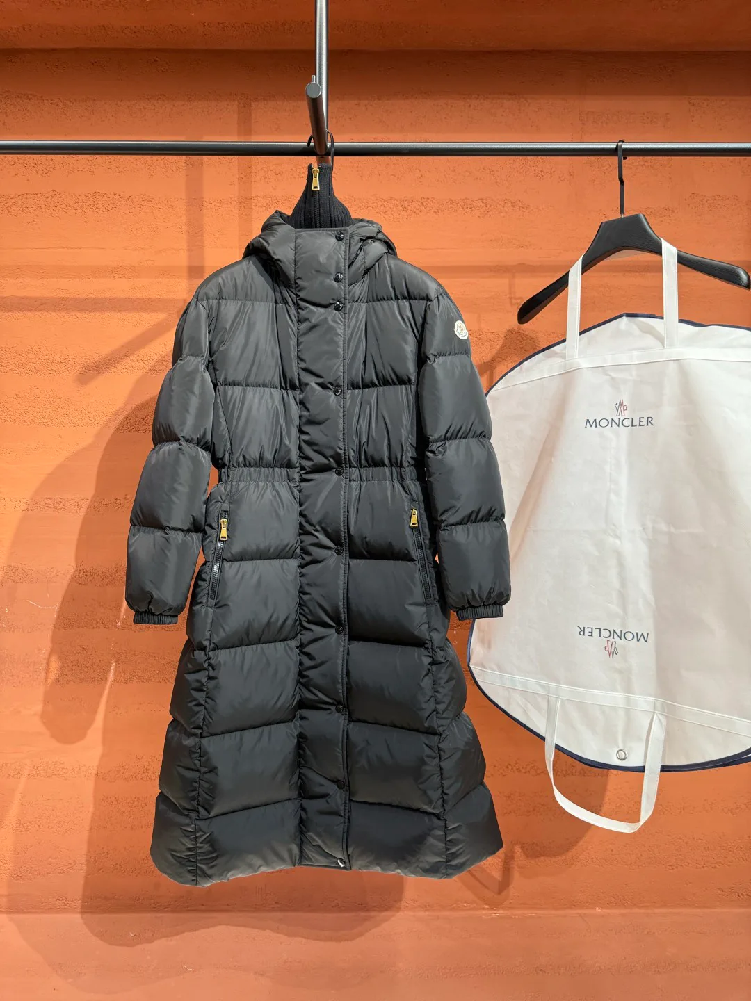 Куртки И Пуховики Женские Moncler 18048314