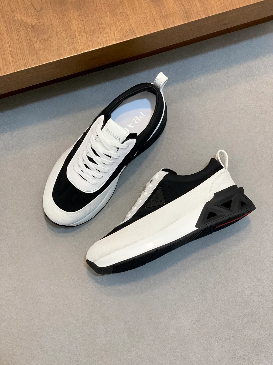 Кроссовки Мужские Prada 1885464