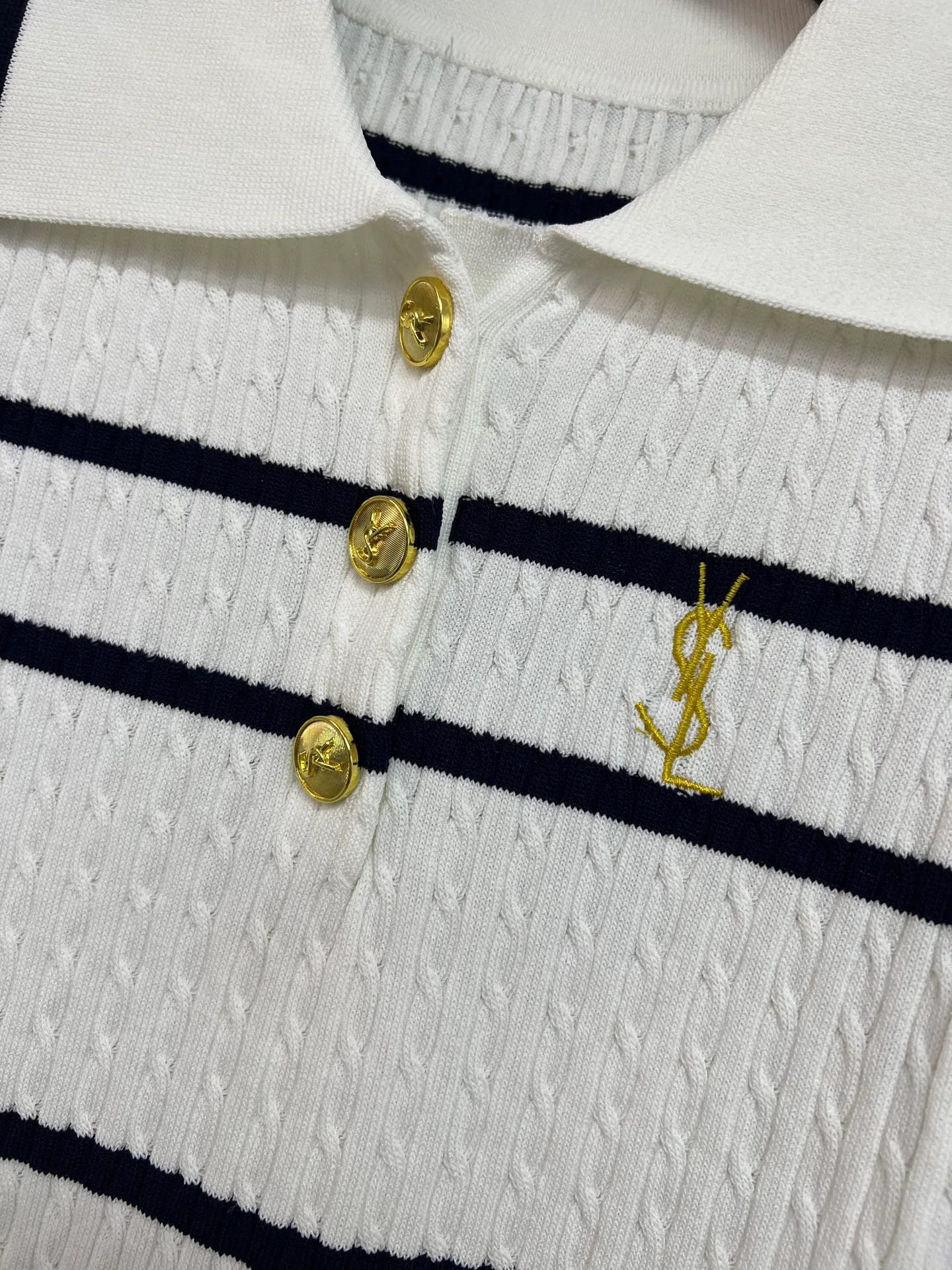 Топы Женские Saint Laurent 13410364