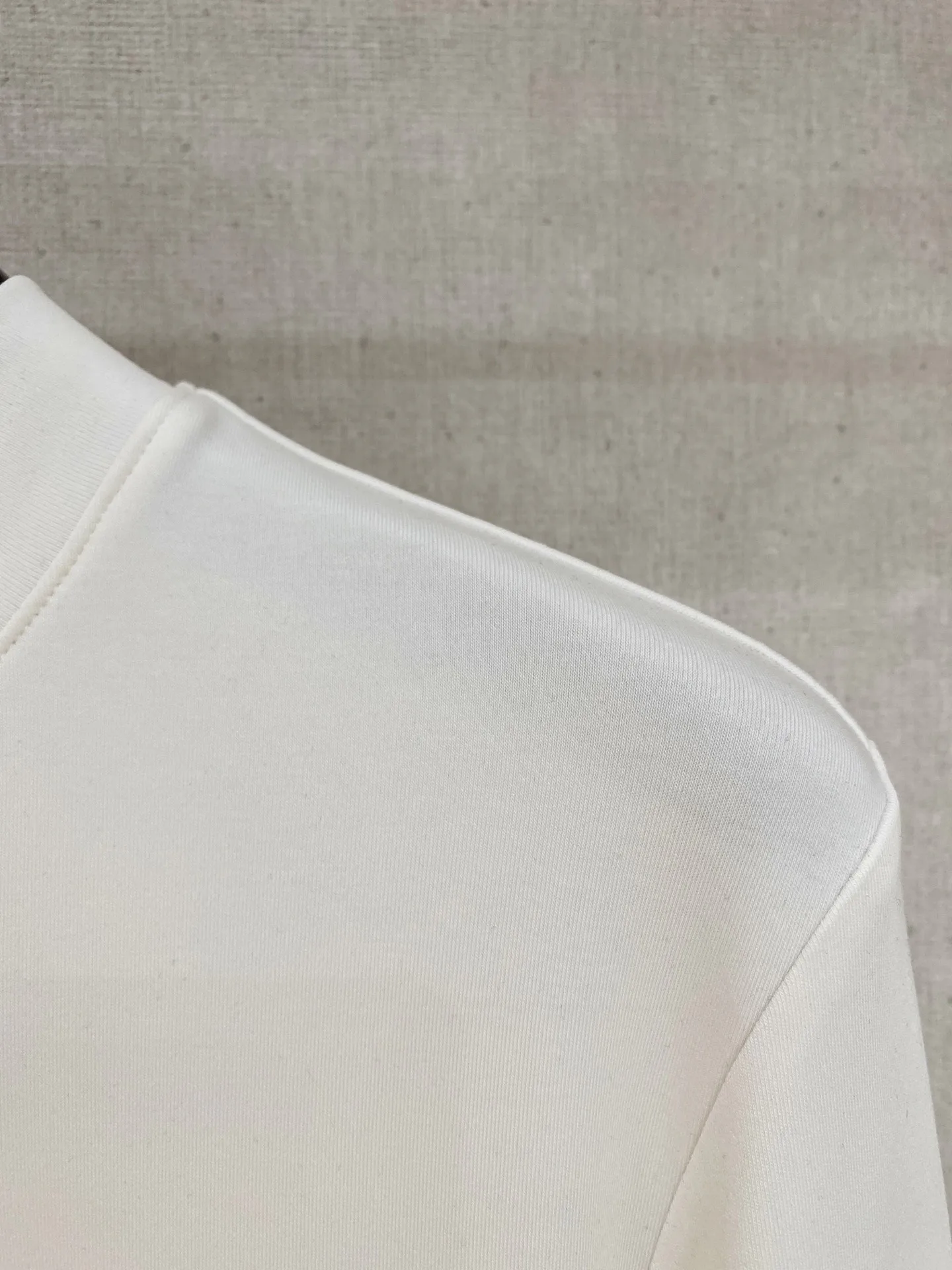 Футболки Мужские Louis Vuitton 1323993