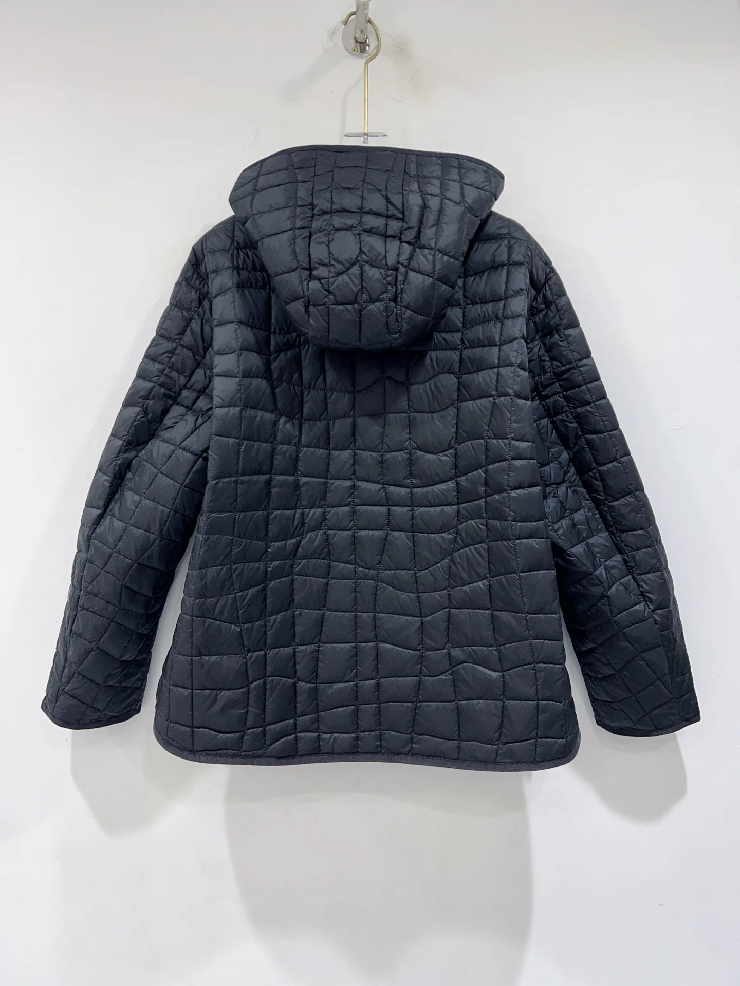 Куртки И Пуховики Женские Moncler 19048128