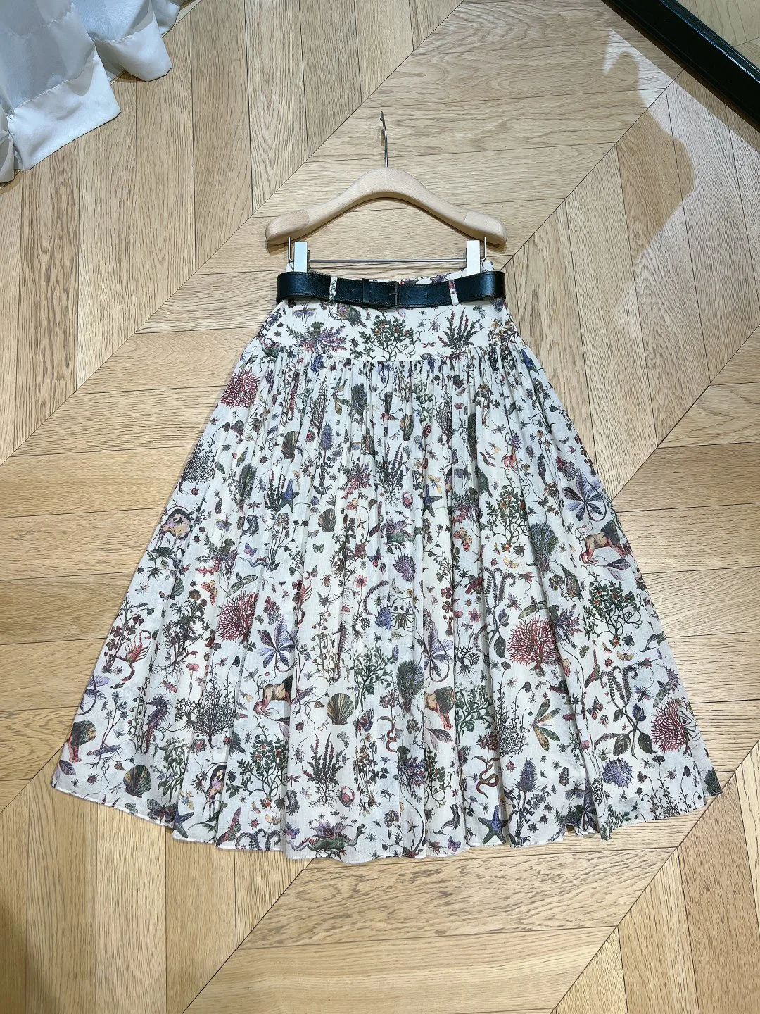 Юбки Женские Christian Dior 17290309