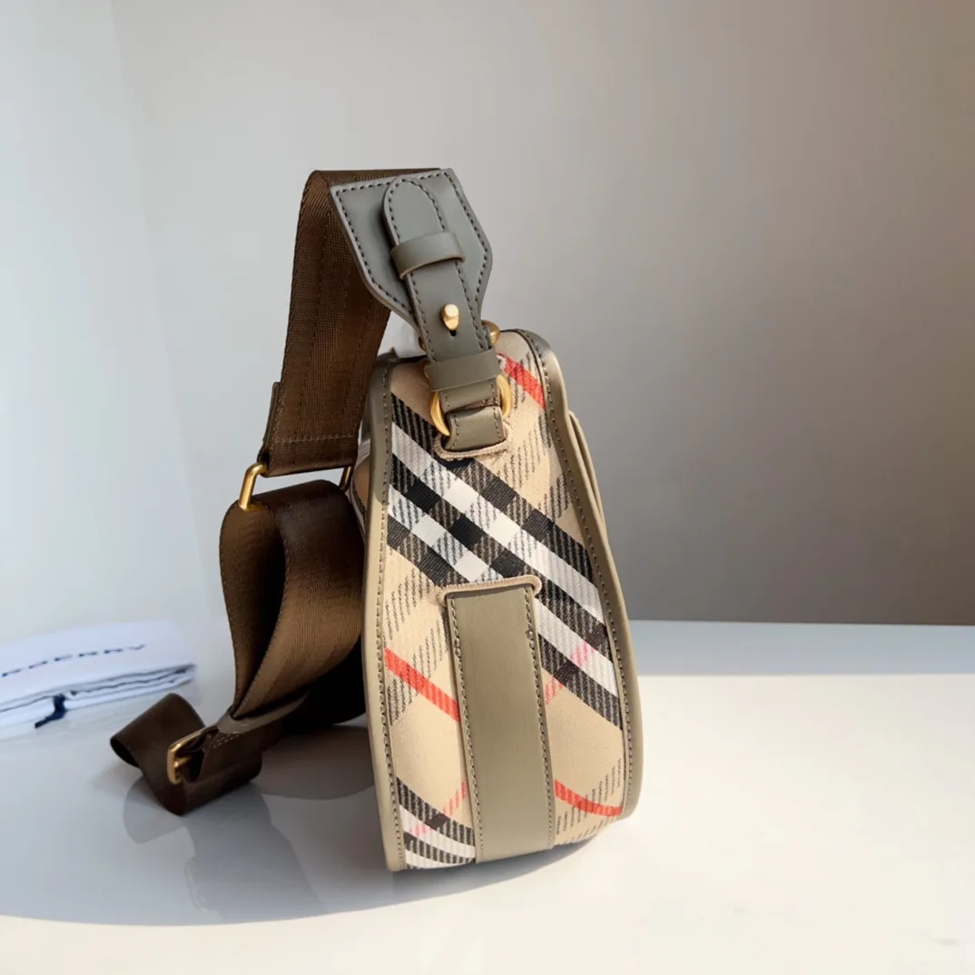 Сумки На Ремне Женские Burberry 11919653