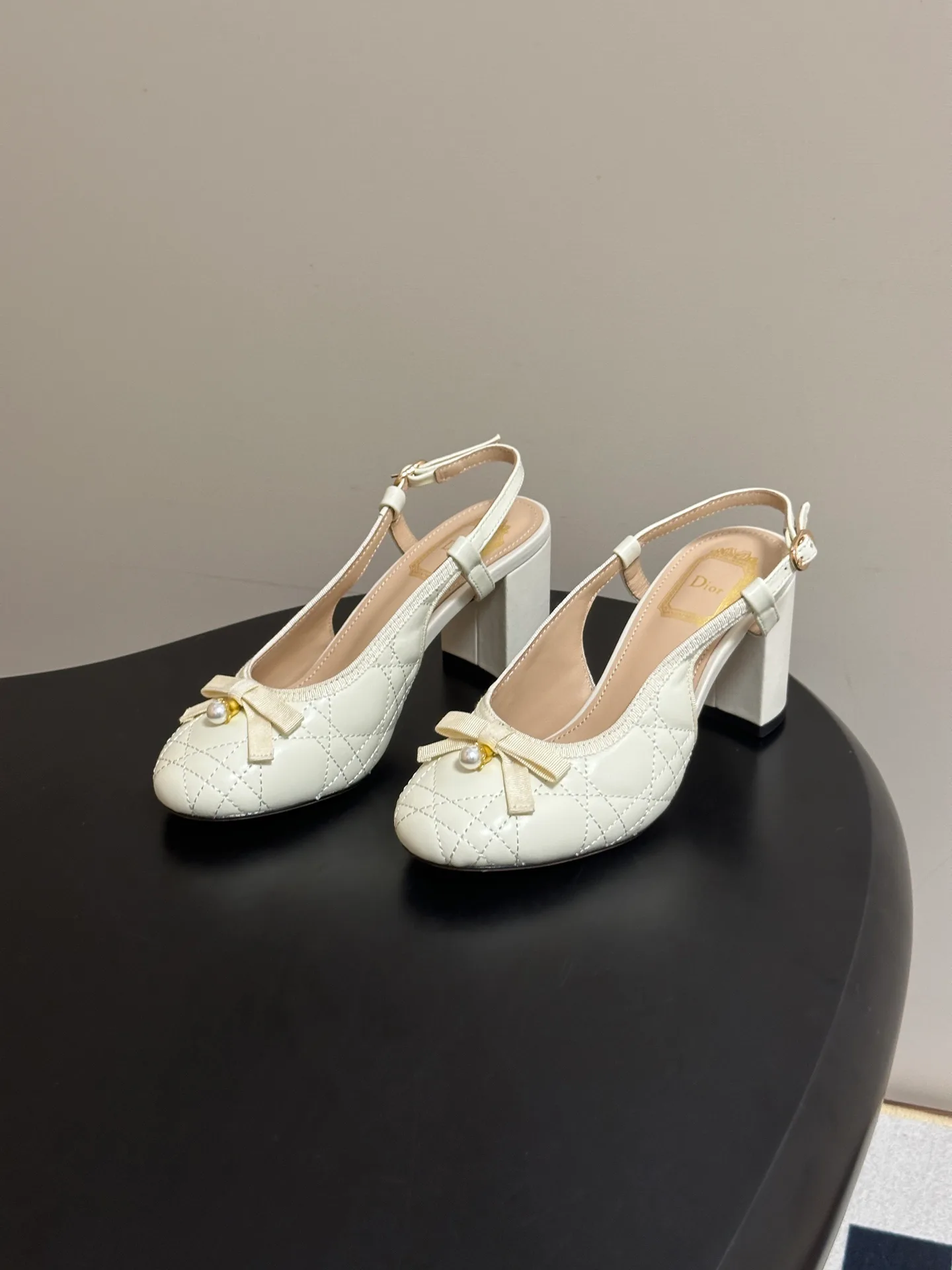 Босоножки Женские Christian Dior 17939288
