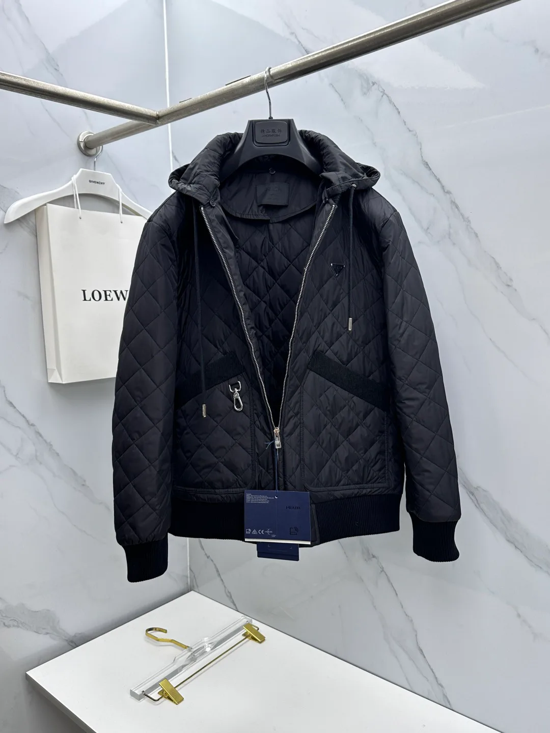 Куртки И Пуховики Мужские Prada 18246799