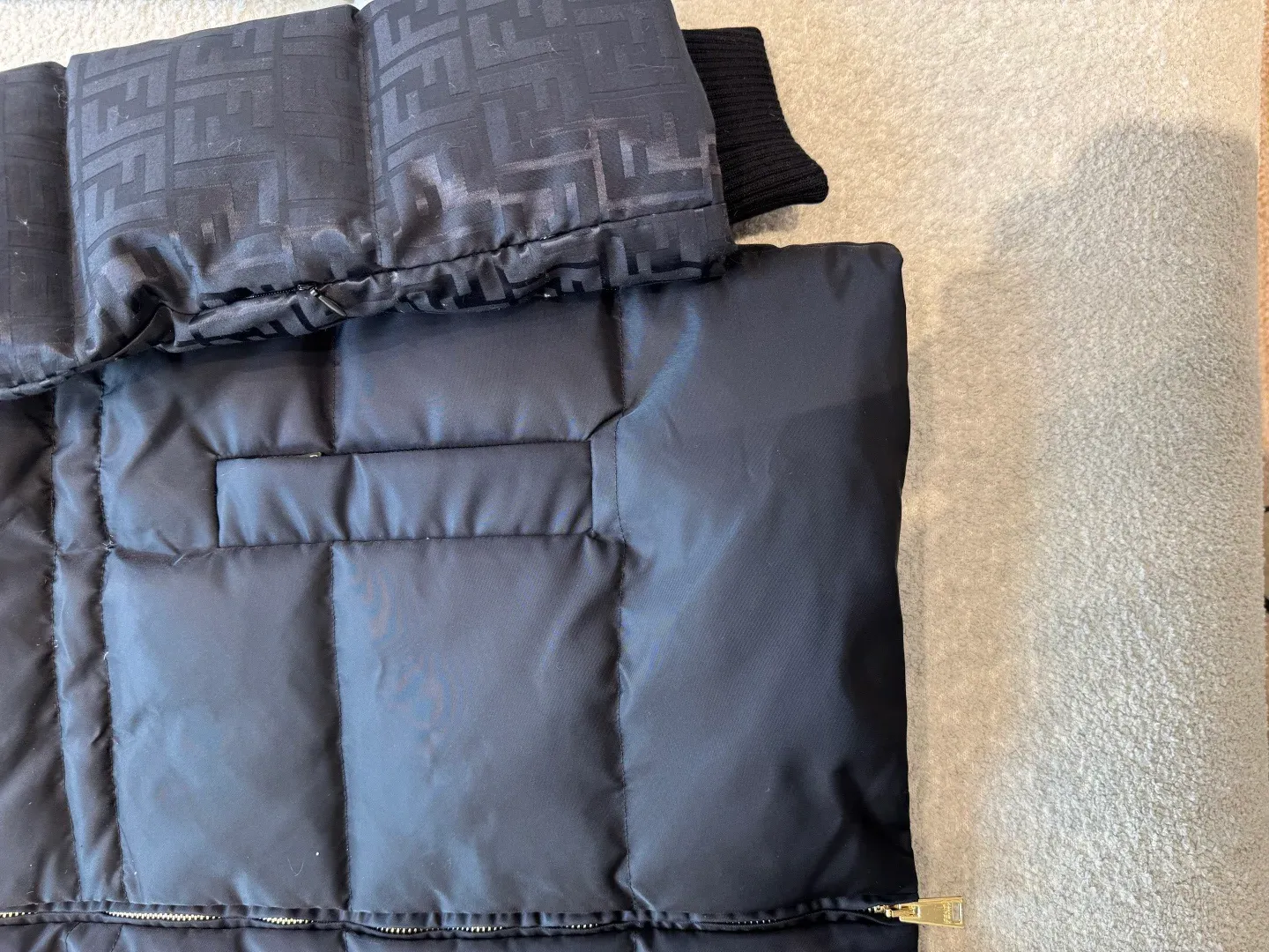 Куртки И Пуховики Женские Fendi 759801