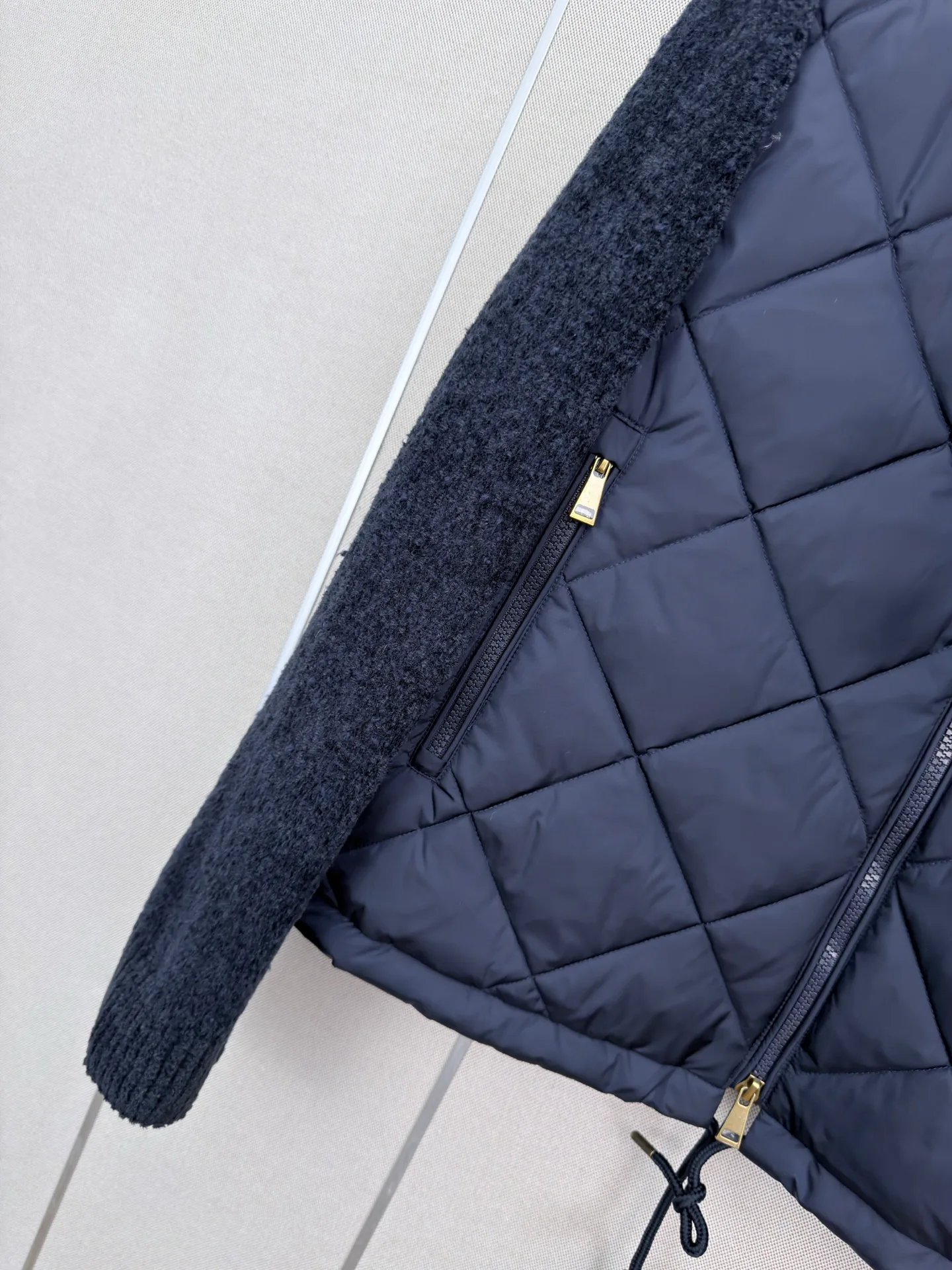 Куртки И Пуховики Женские Moncler 18203545