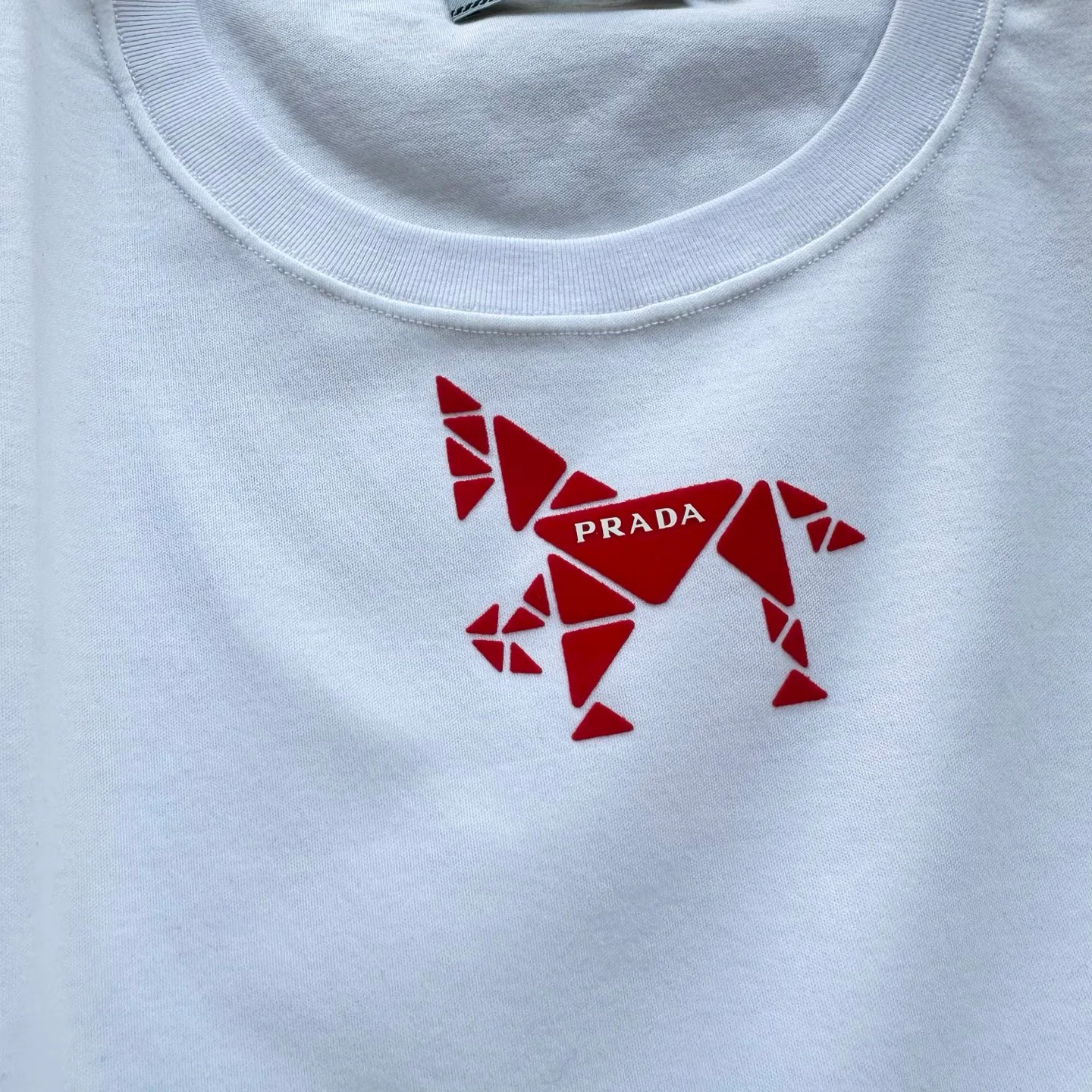 Футболки Женские Prada 5892821