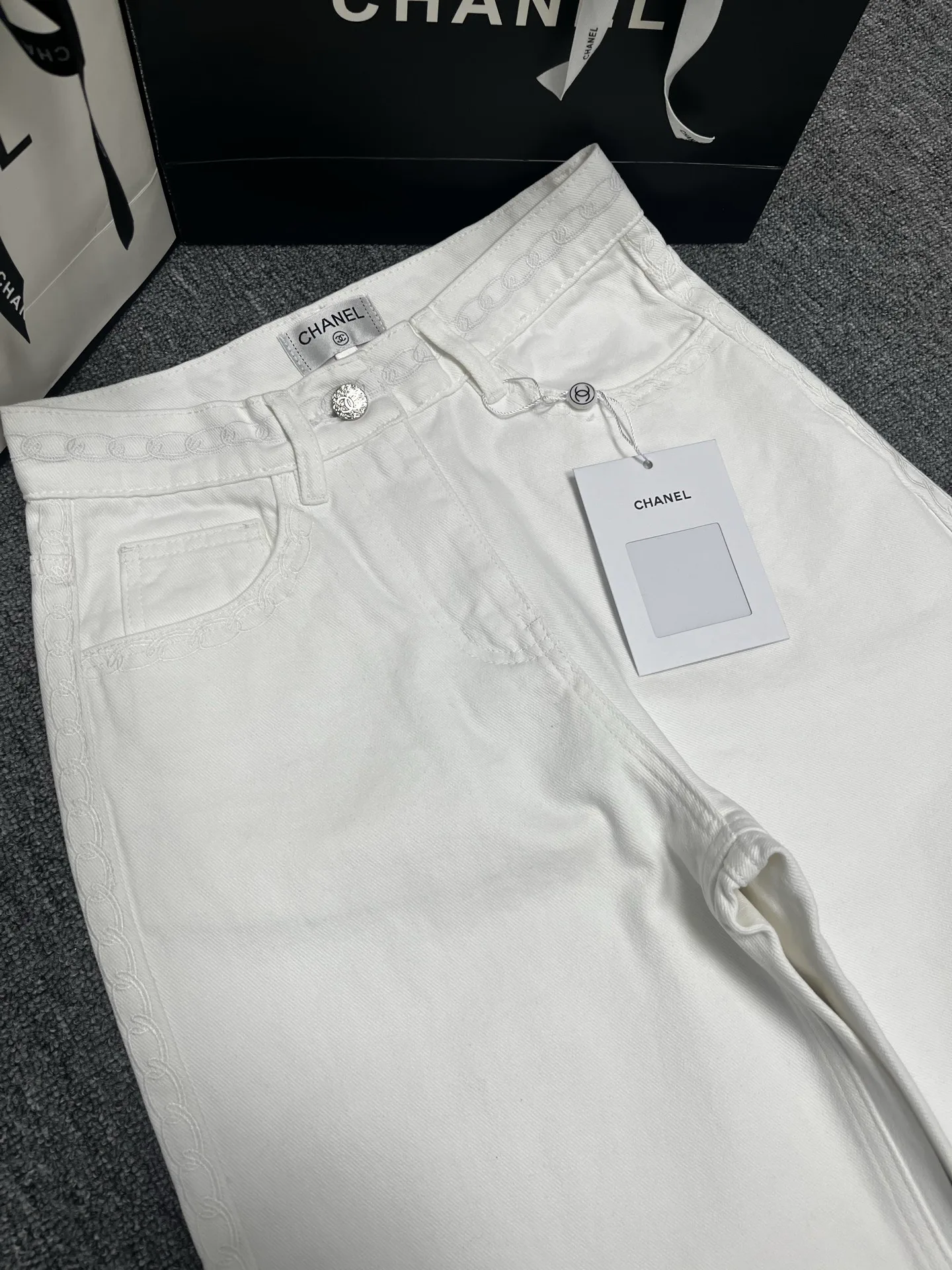 Джинсы Женские Chanel 11705333