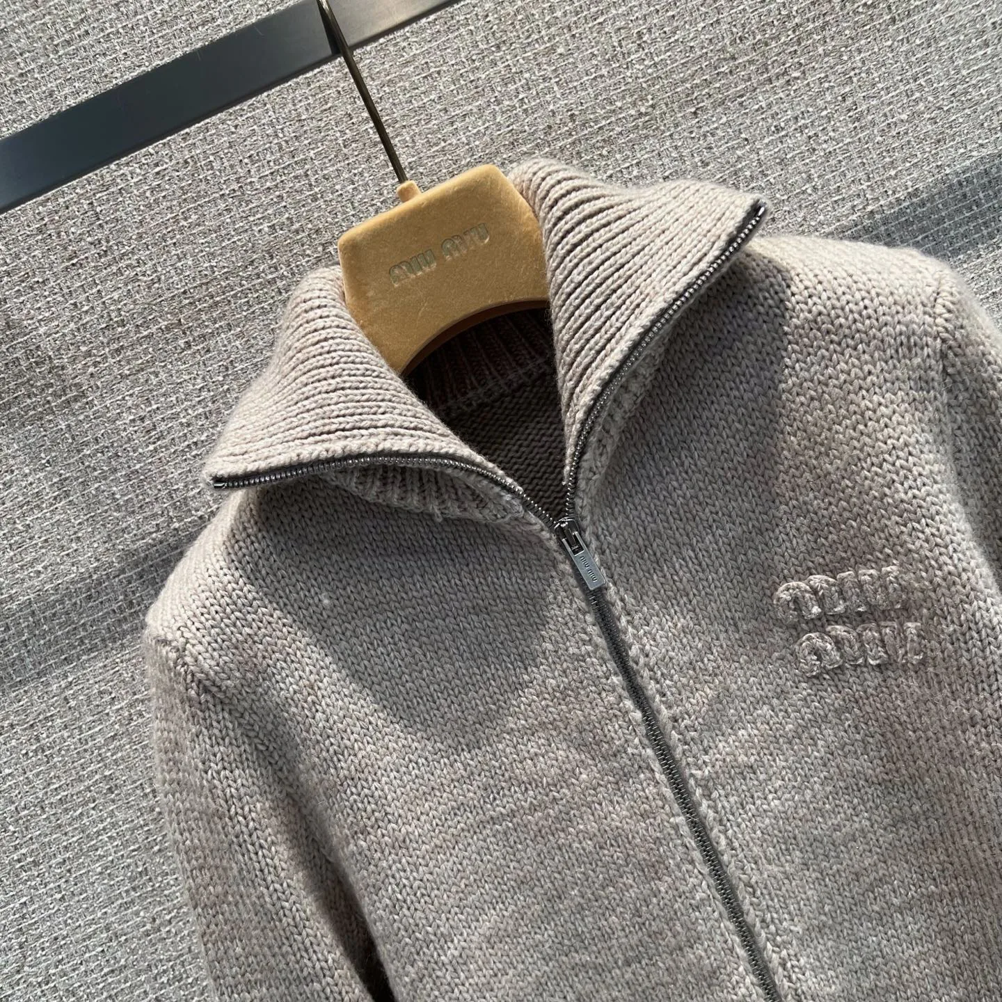 Джемперы И Свитеры Женские Miu Miu 6538171