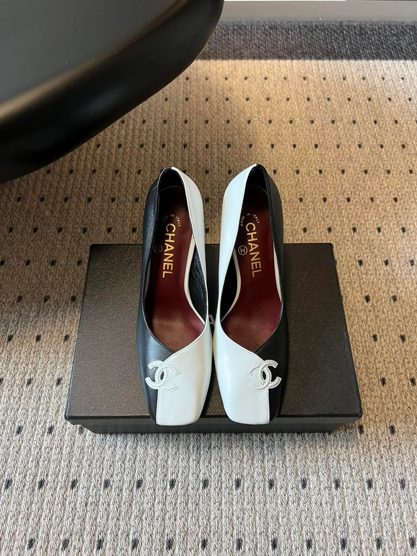 Туфли Женские Chanel 13559787