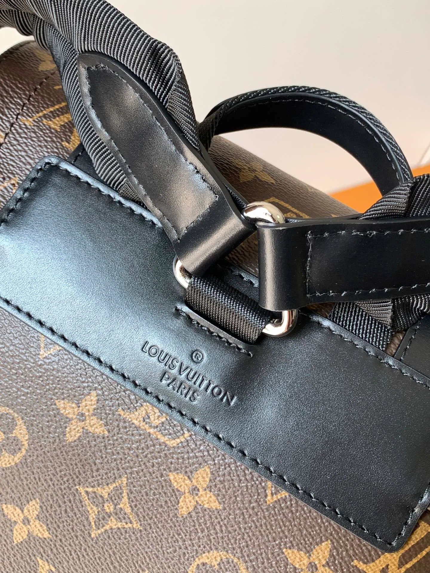 Рюкзаки Женские Louis Vuitton 1882160
