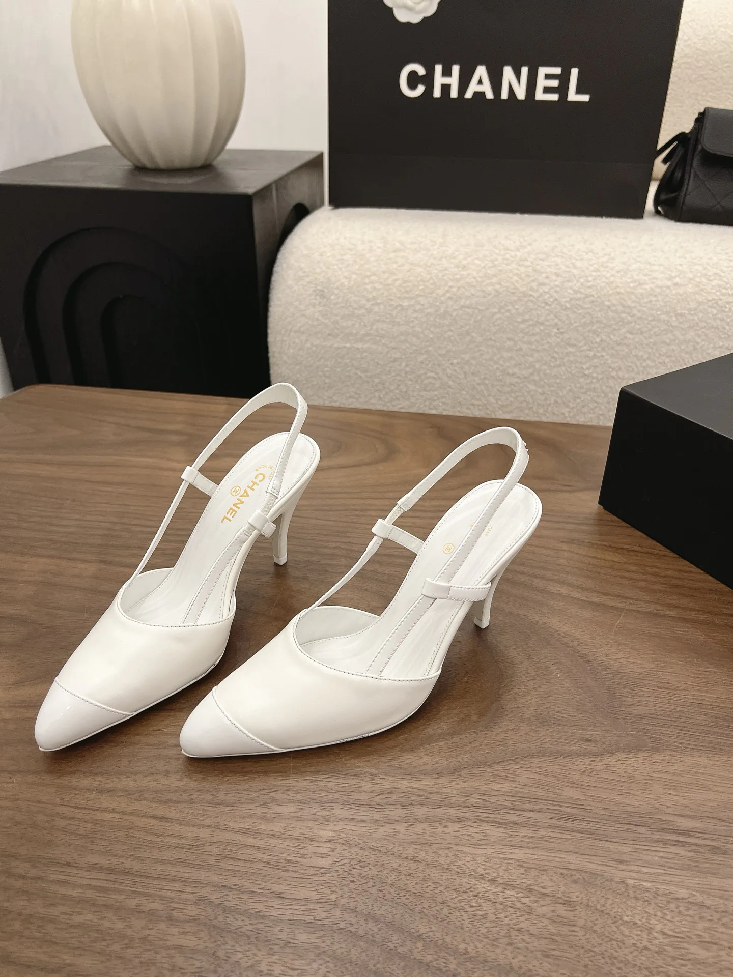 Туфли Женские Chanel 17582734