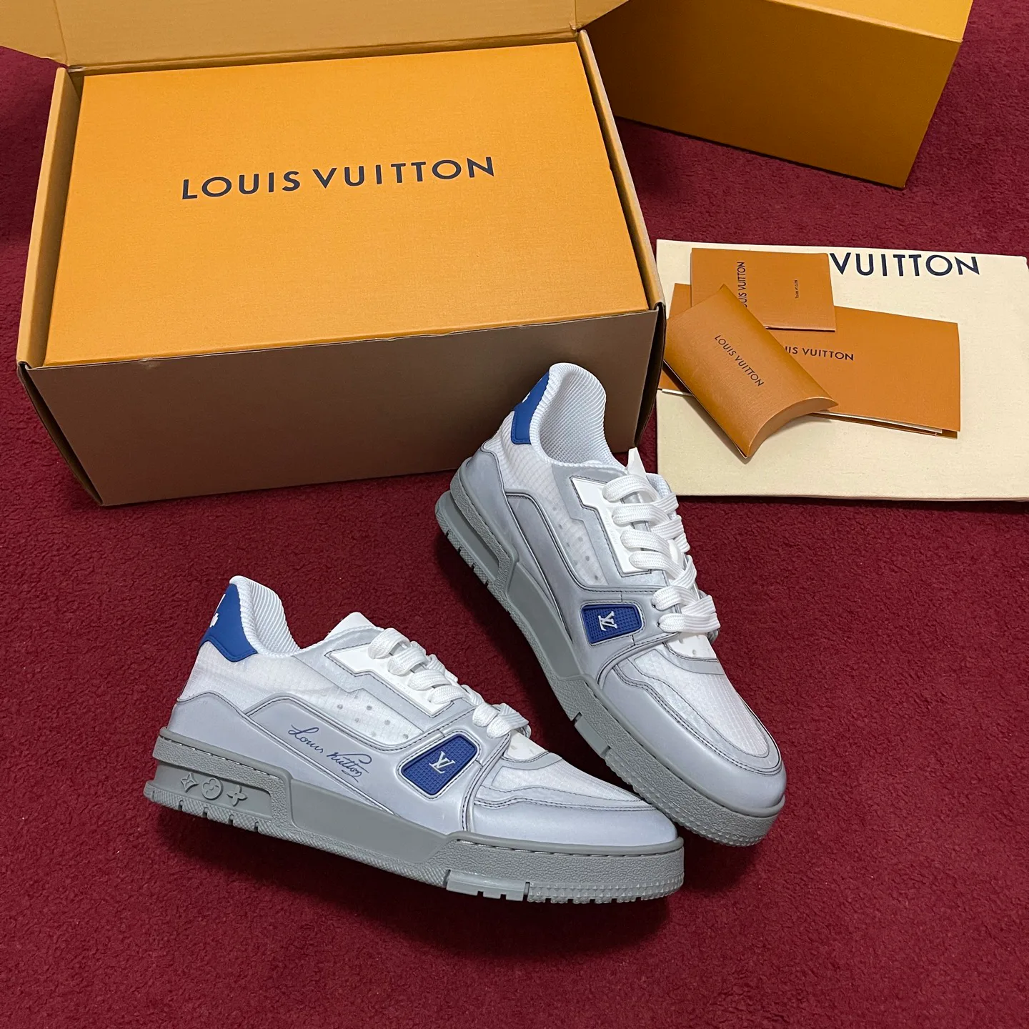 Кроссовки Женские Louis Vuitton 245653