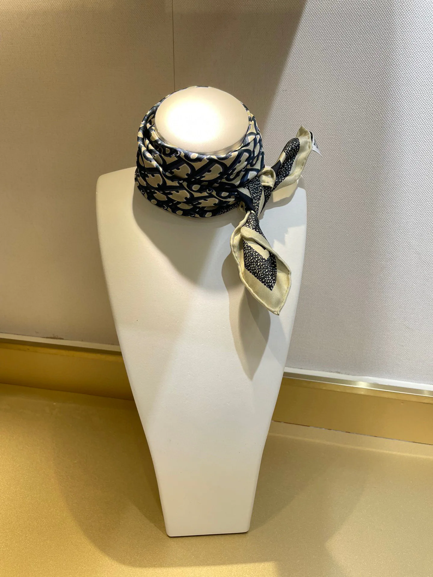 Платки Christian Dior 6874487